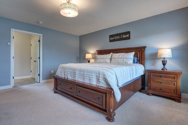 1209 BROCKTON Street