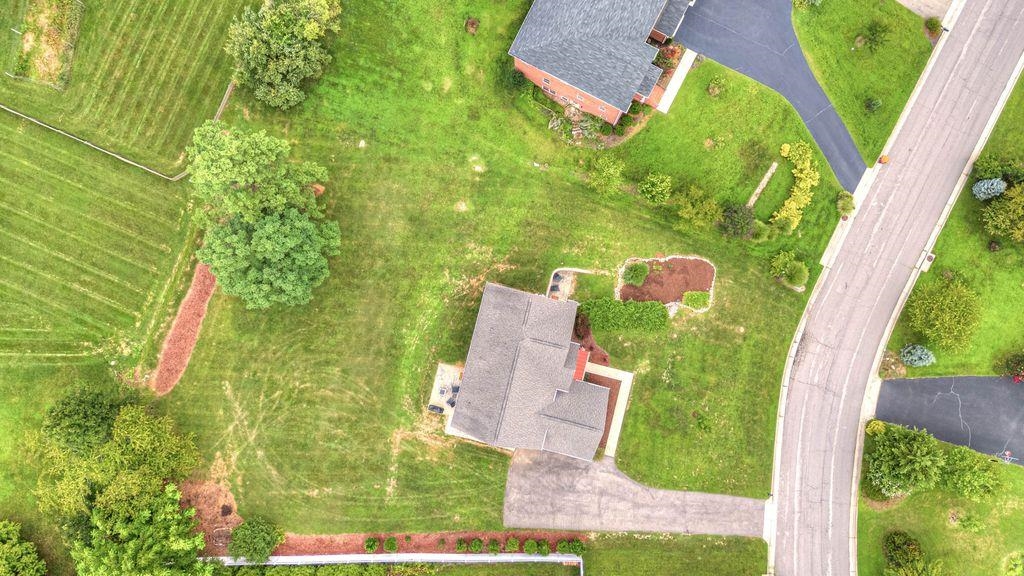 1209 BROCKTON Street