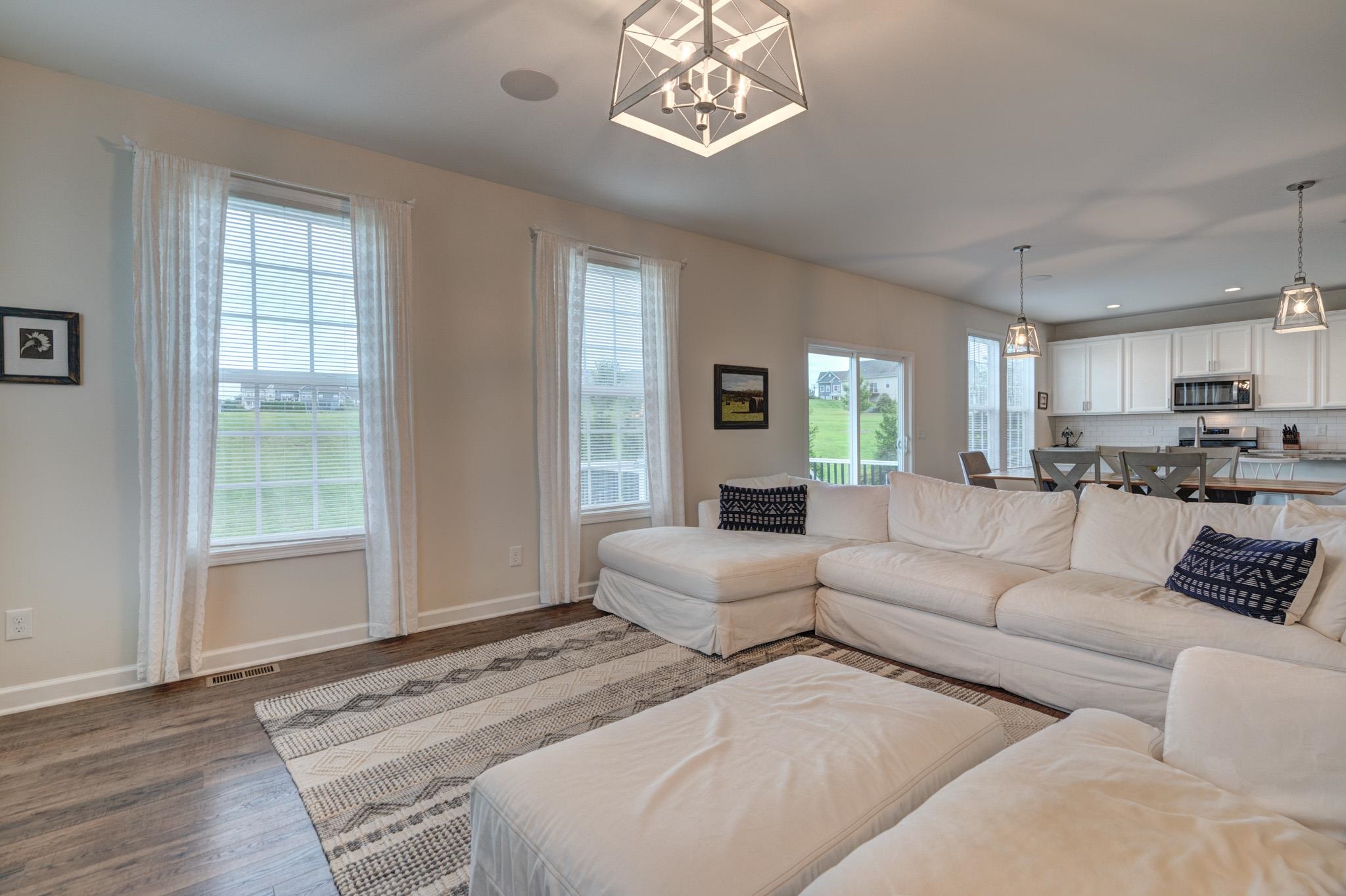 2309 Scenic Ridge Circle