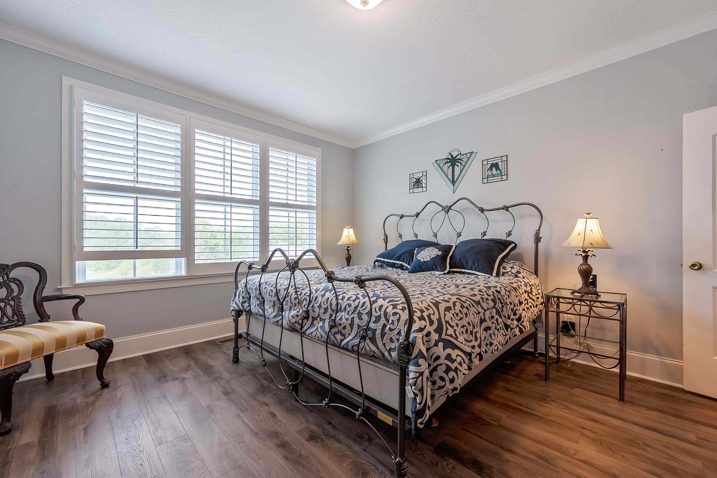 1815 Honeysuckle Dr Drive