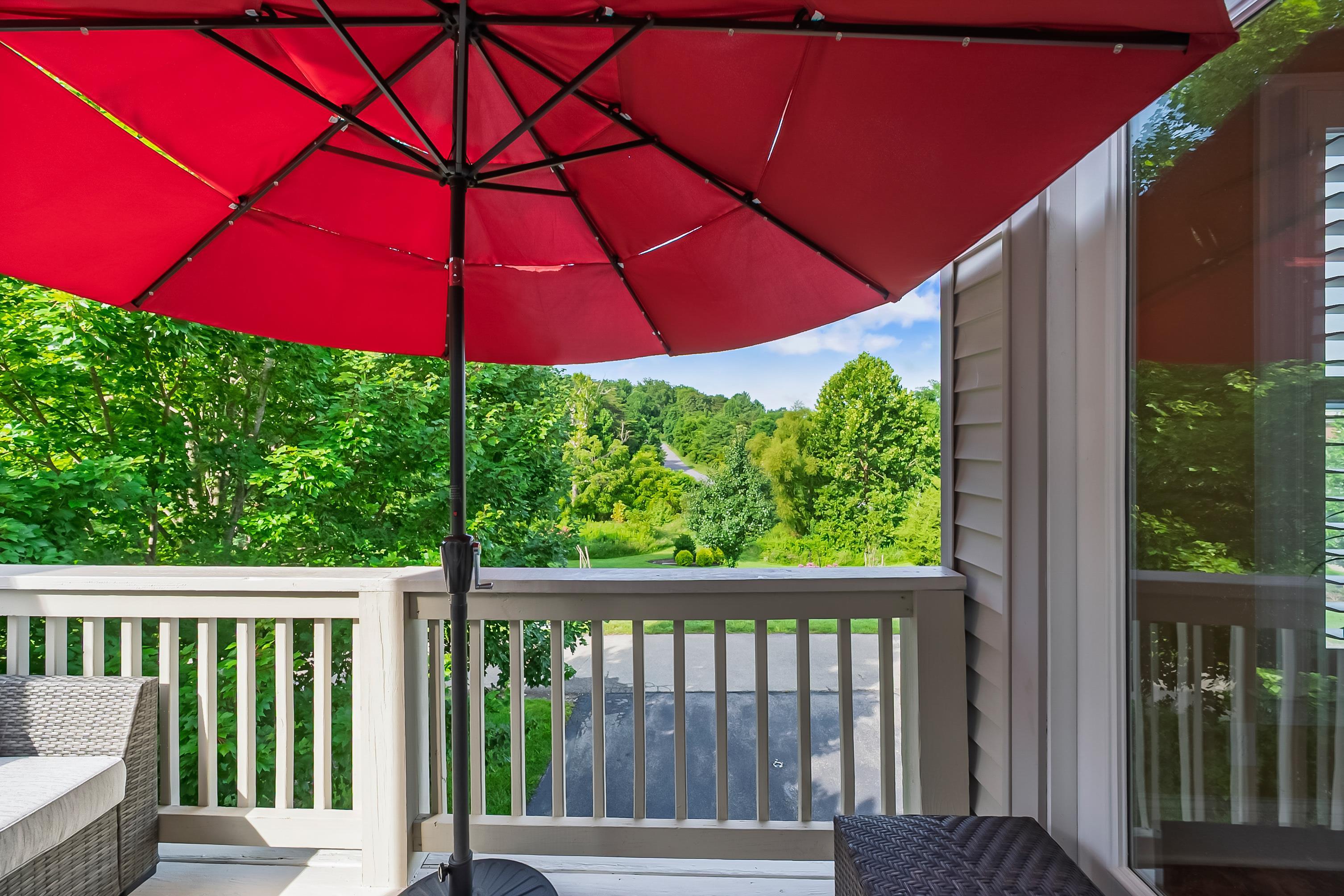 1815 Honeysuckle Dr Drive