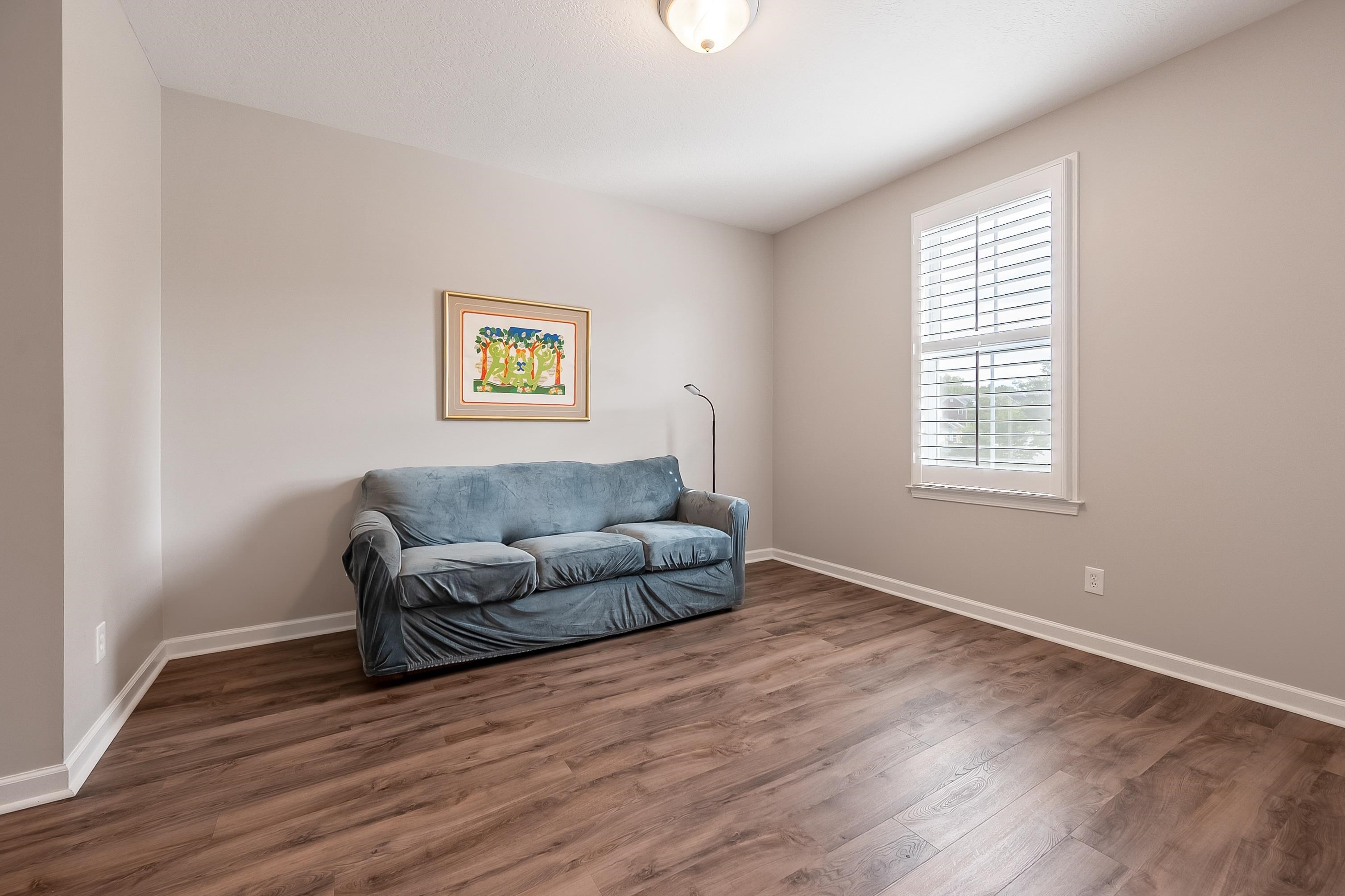 1815 Honeysuckle Dr Drive