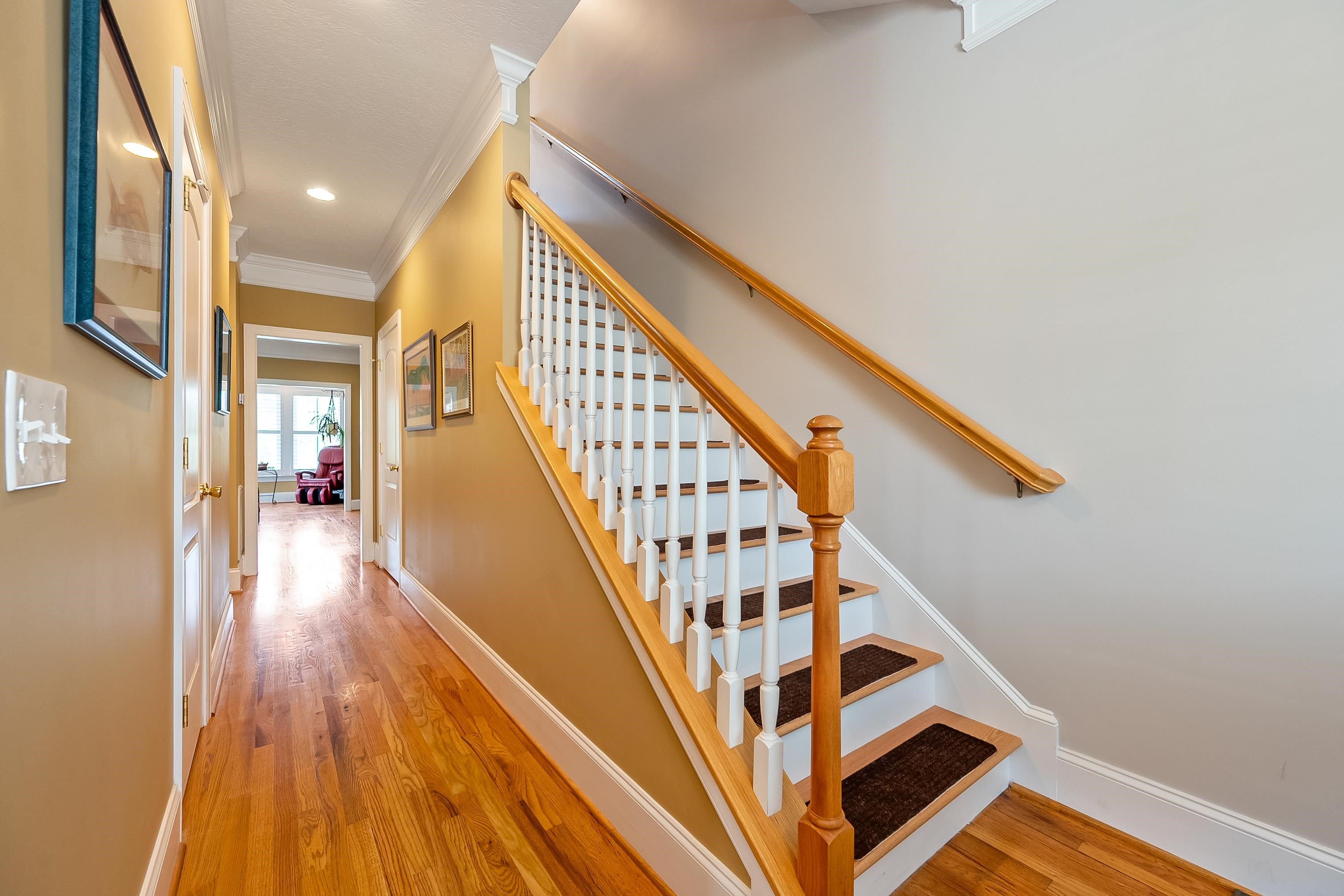 1815 Honeysuckle Dr Drive