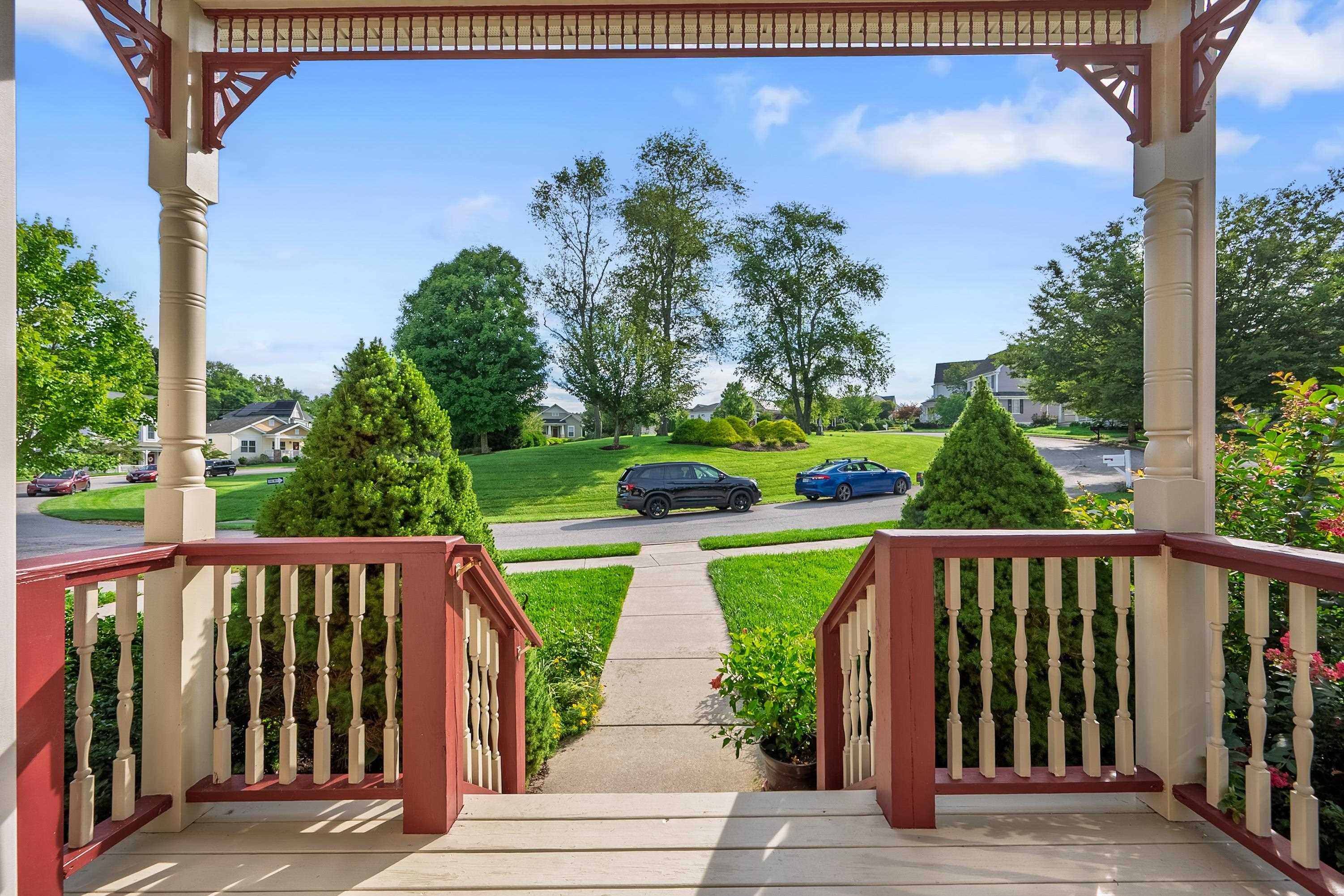 1815 Honeysuckle Dr Drive