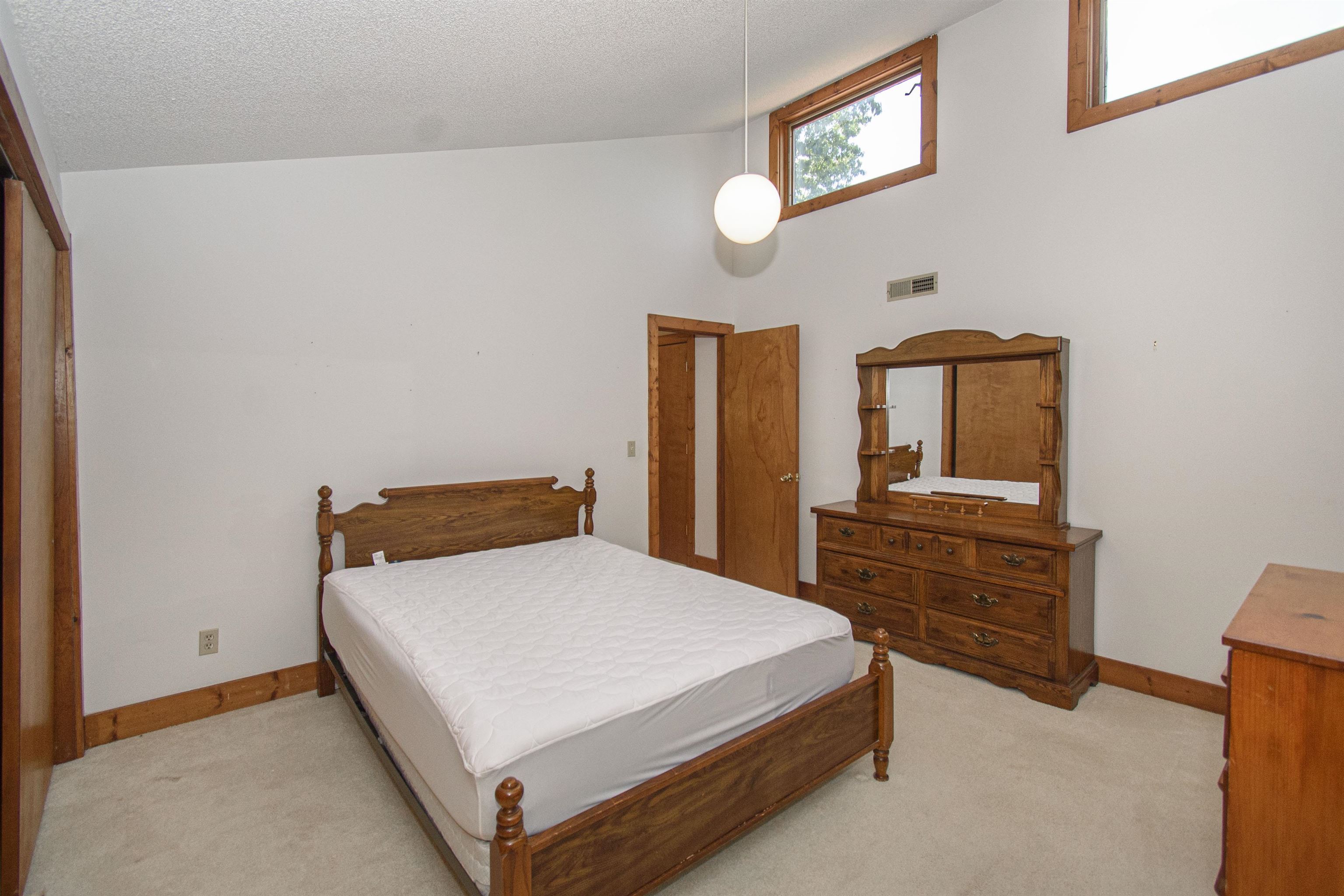 7562 Bluff View Drive