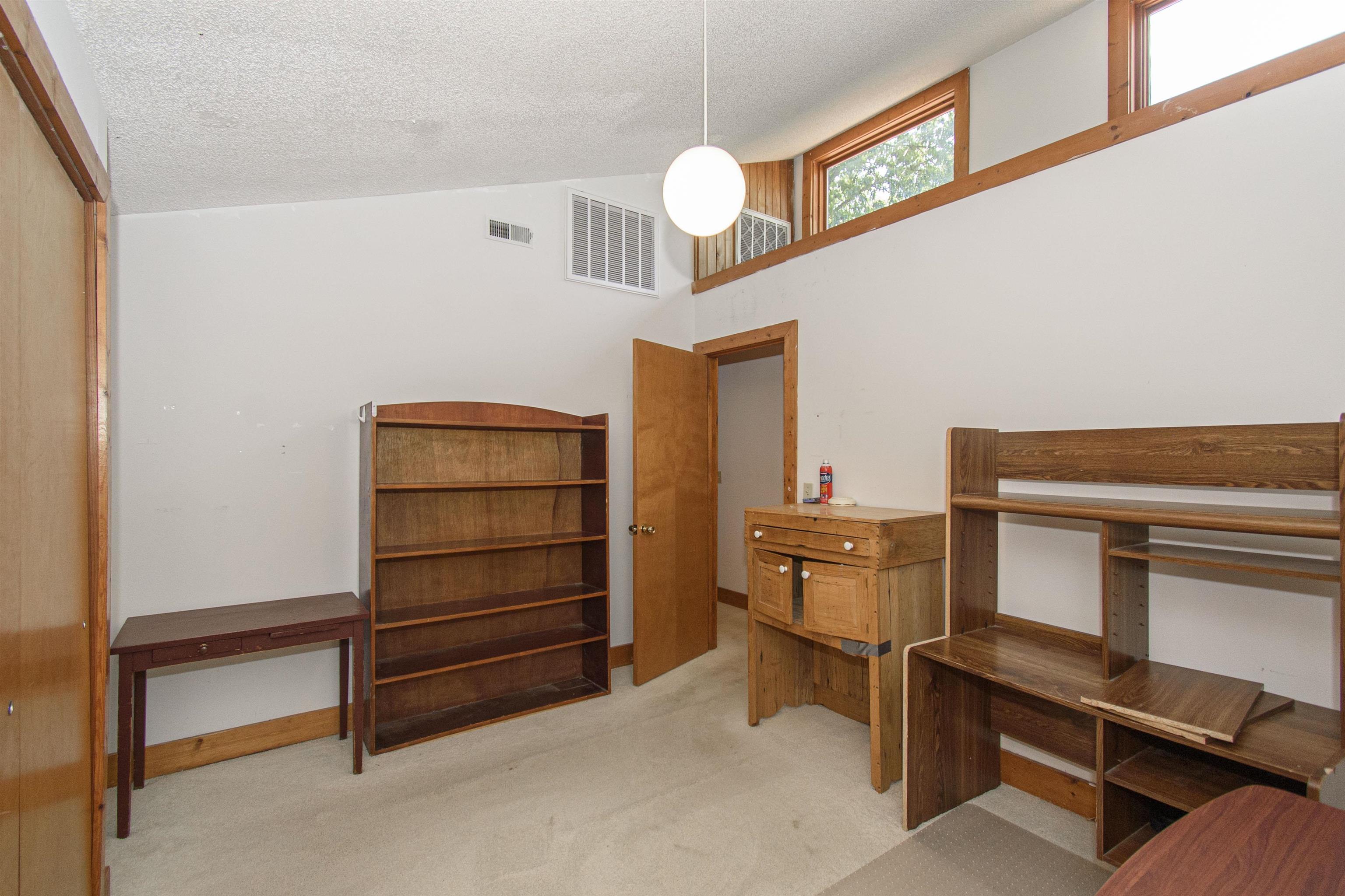 7562 Bluff View Drive