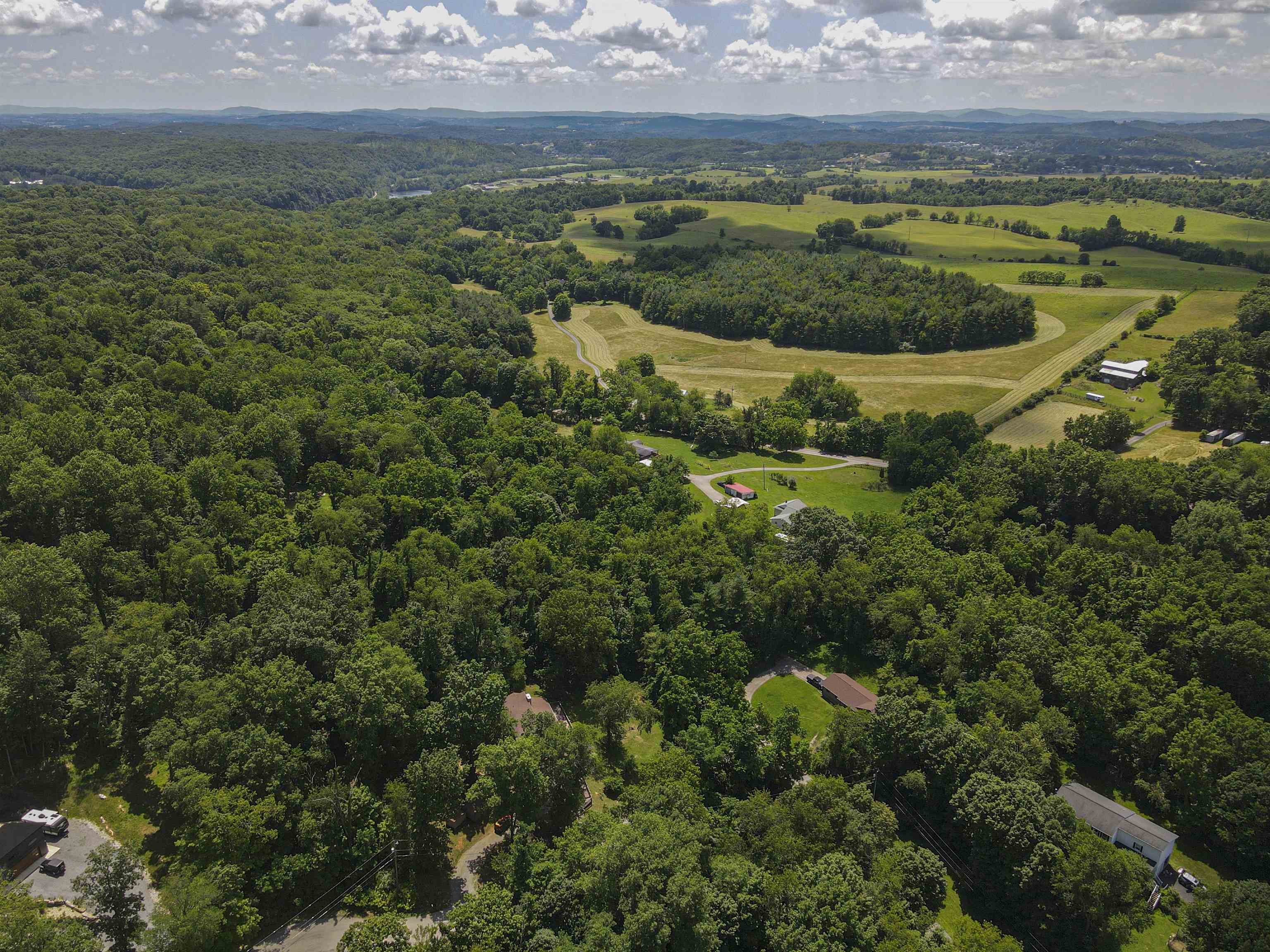 7562 Bluff View Drive