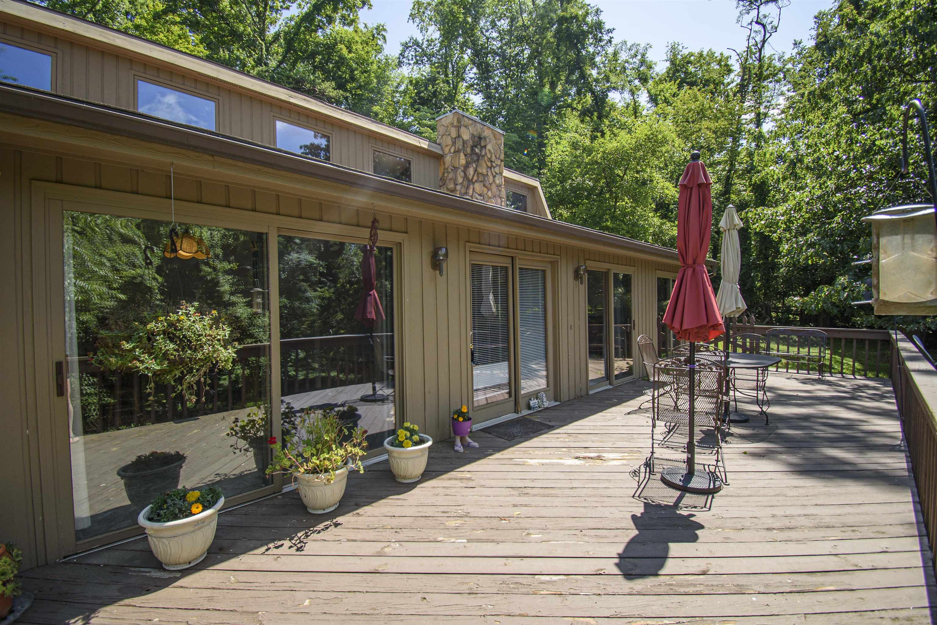 7562 Bluff View Drive