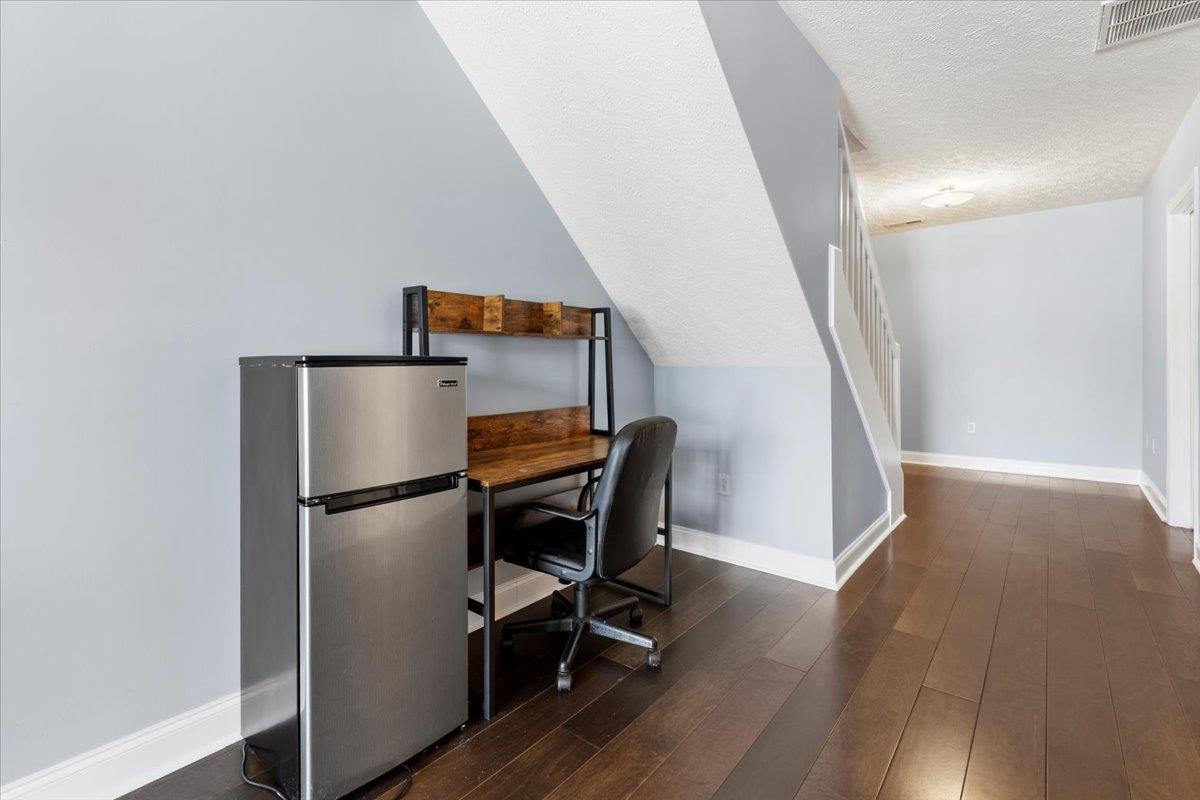 1535 PROVIDENCE Boulevard