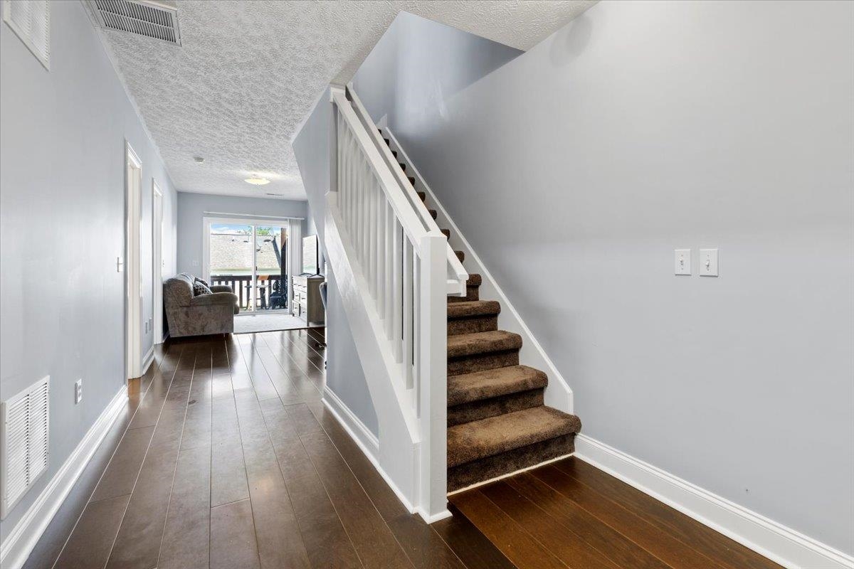 1535 PROVIDENCE Boulevard