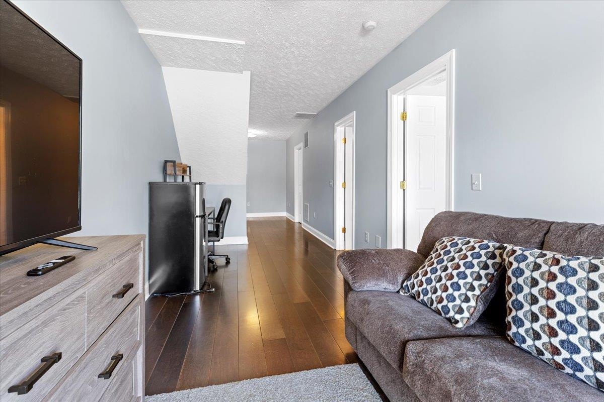 1535 PROVIDENCE Boulevard