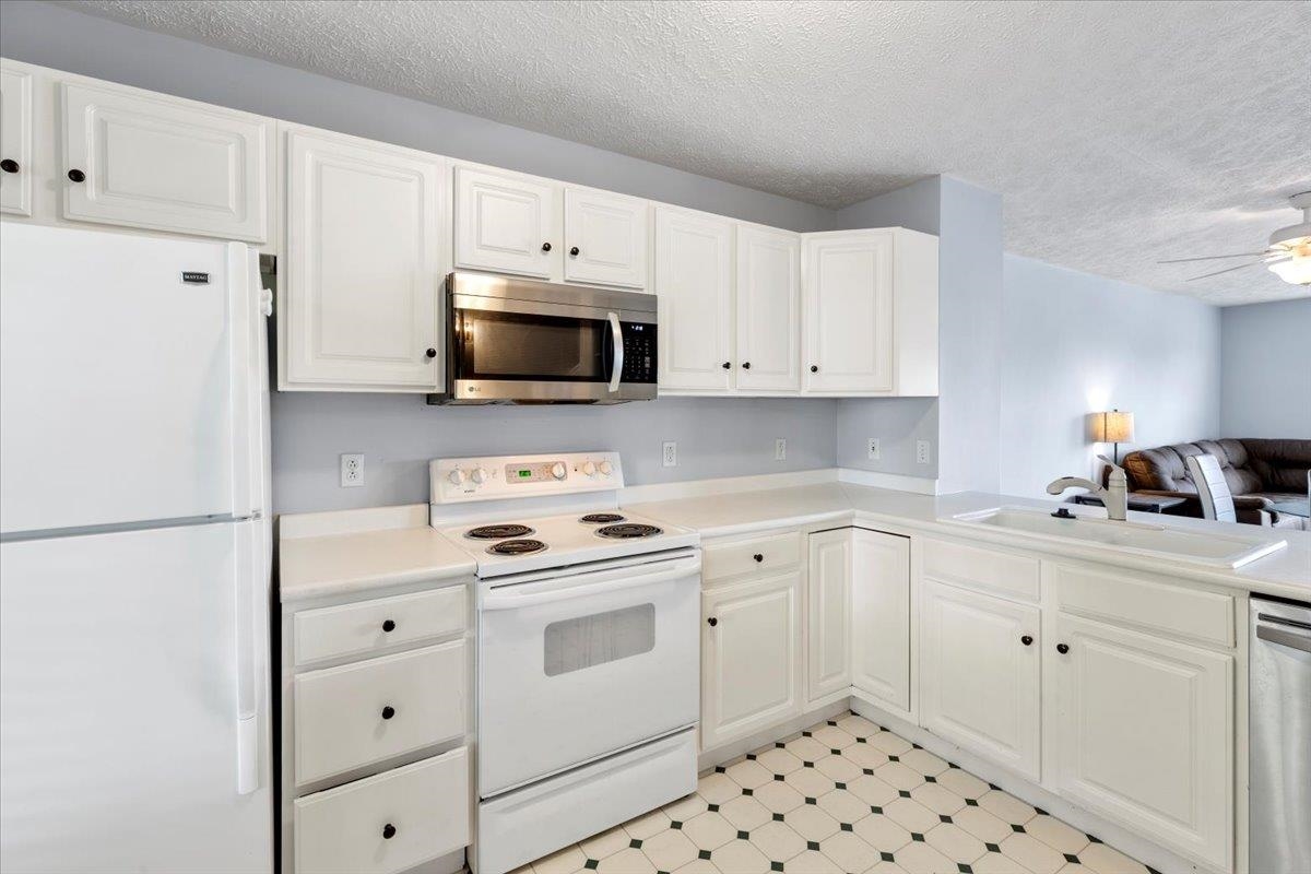 1535 PROVIDENCE Boulevard