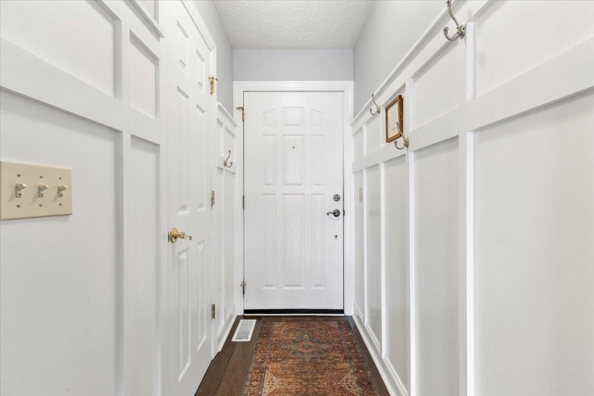 1535 PROVIDENCE Boulevard