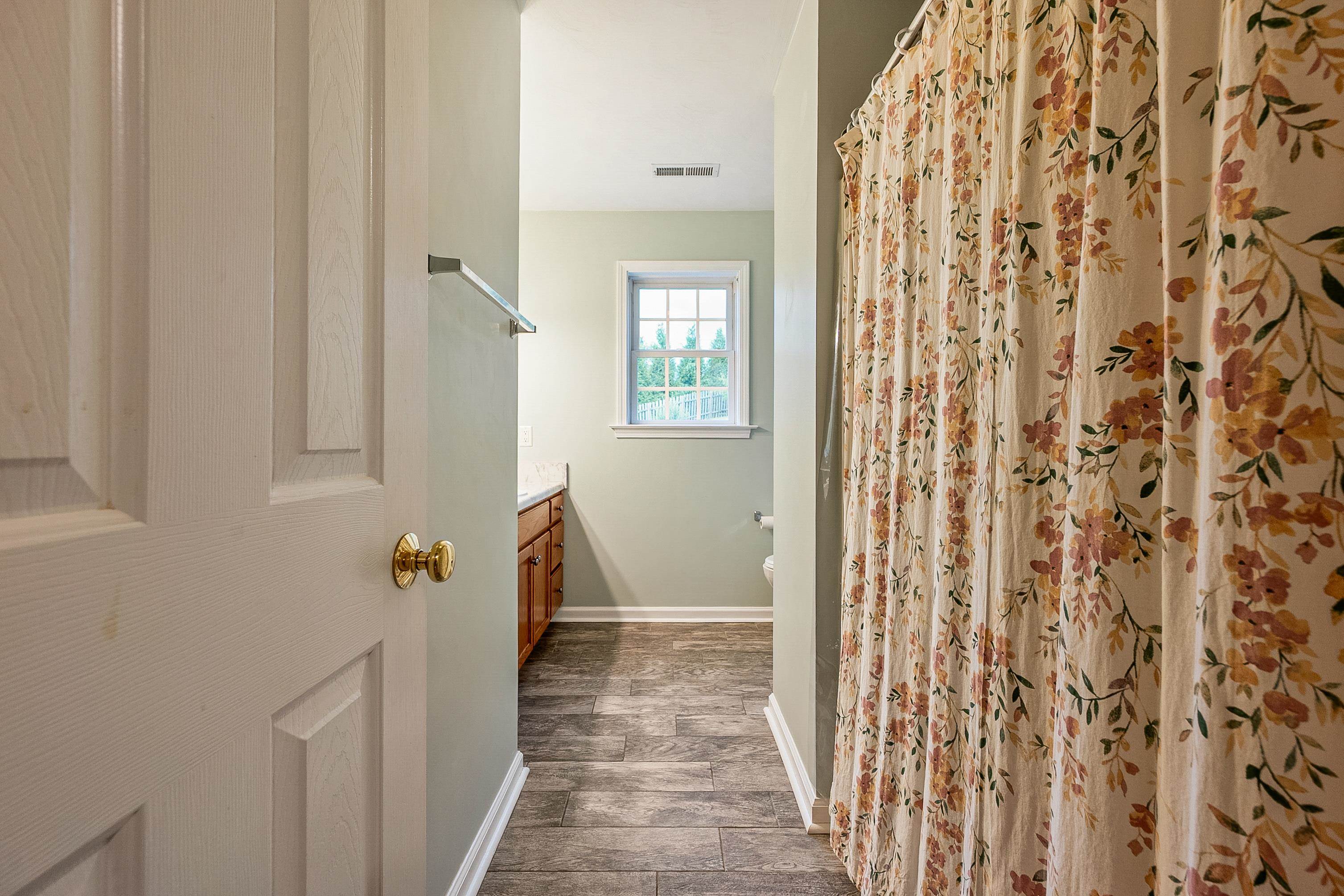 1400 Sleepy Hollow Rd Road