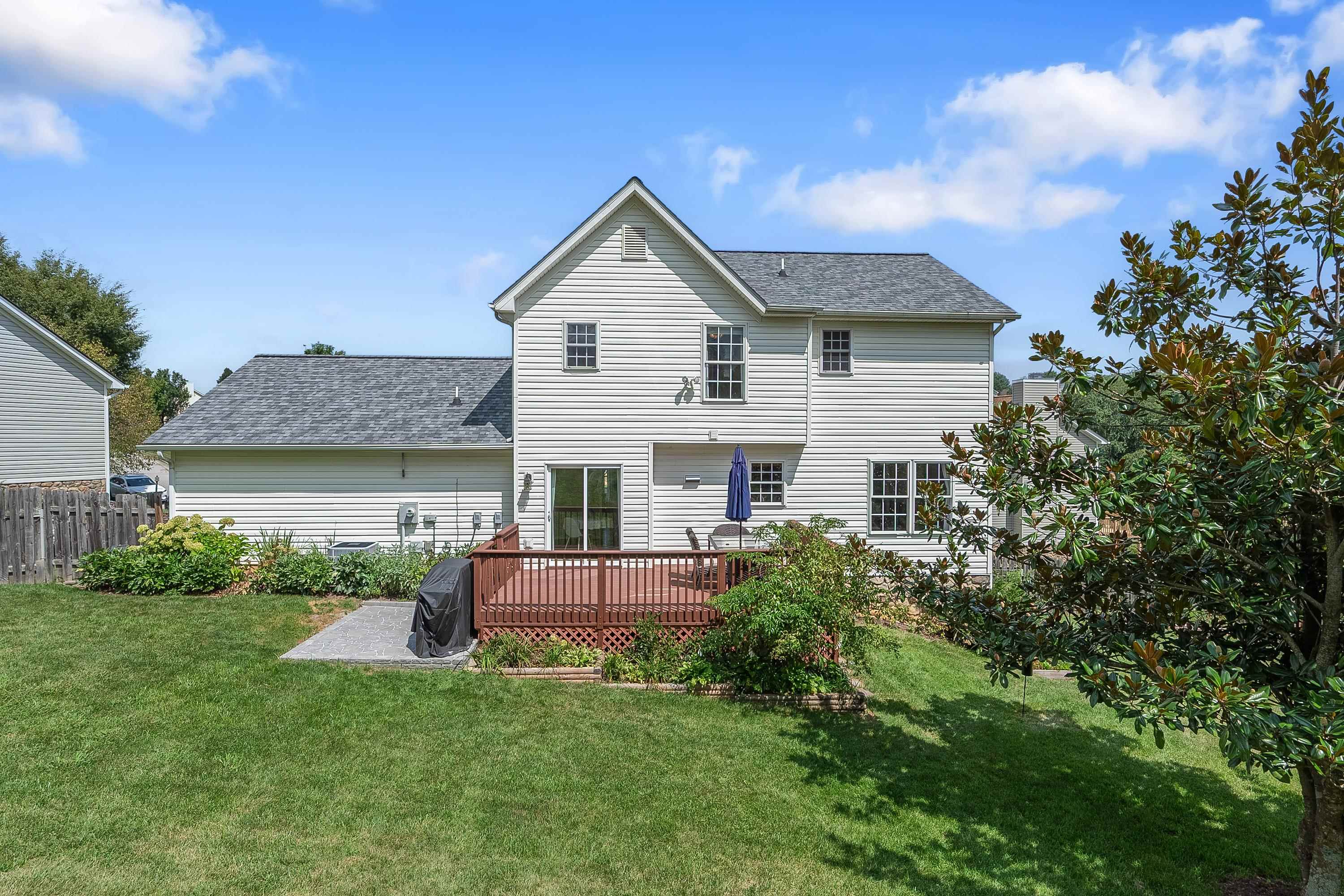 1400 Sleepy Hollow Rd Road