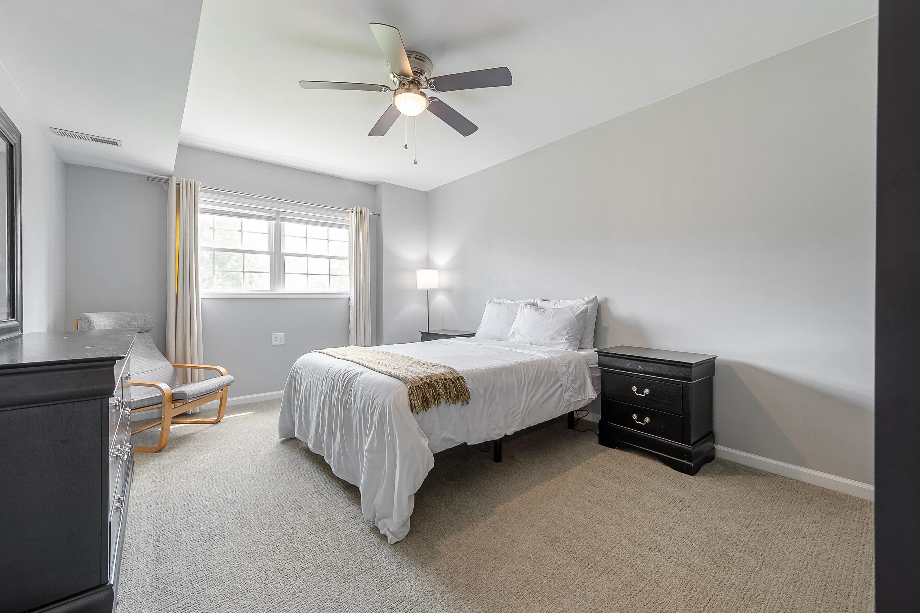 1400 Sleepy Hollow Rd Road