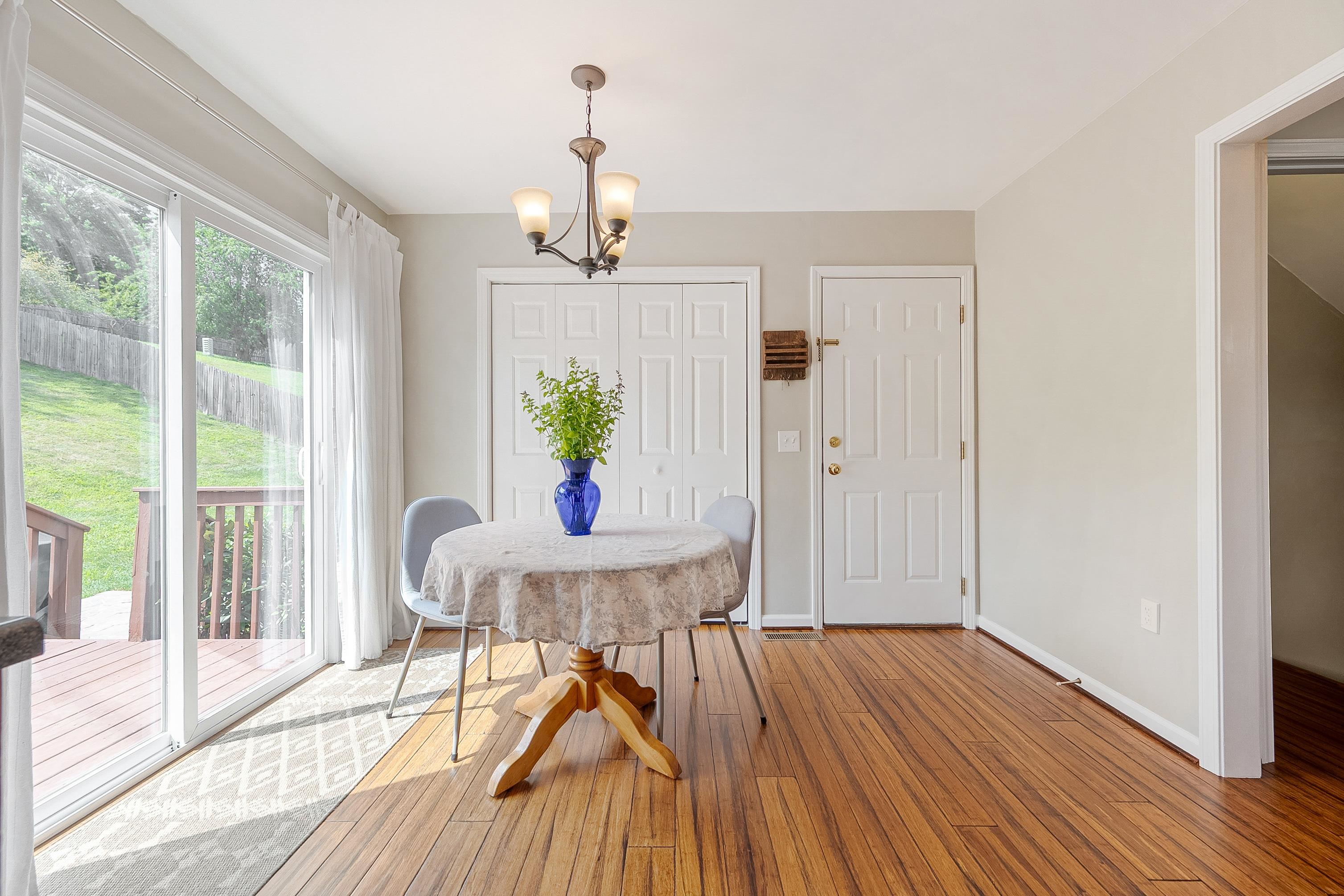 1400 Sleepy Hollow Rd Road