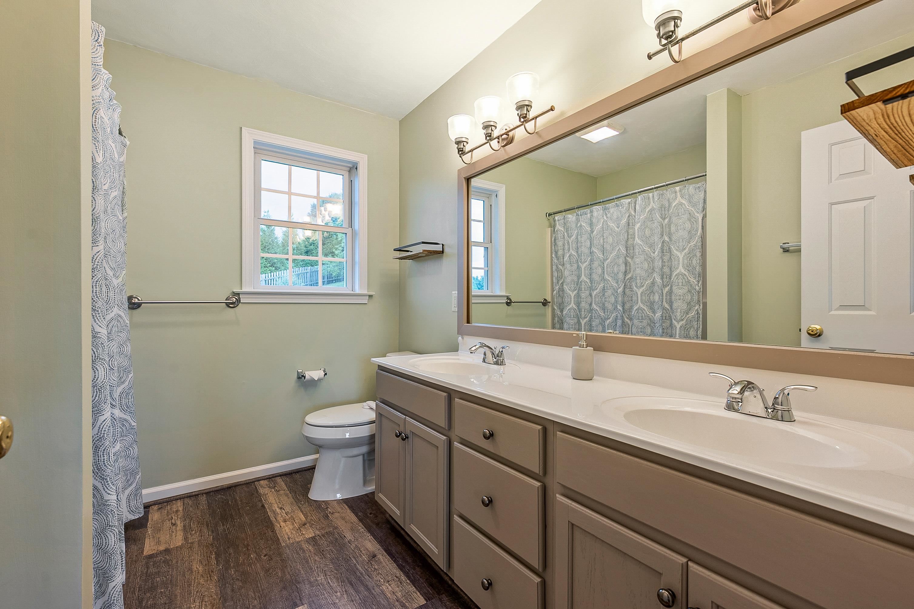 1400 Sleepy Hollow Rd Road