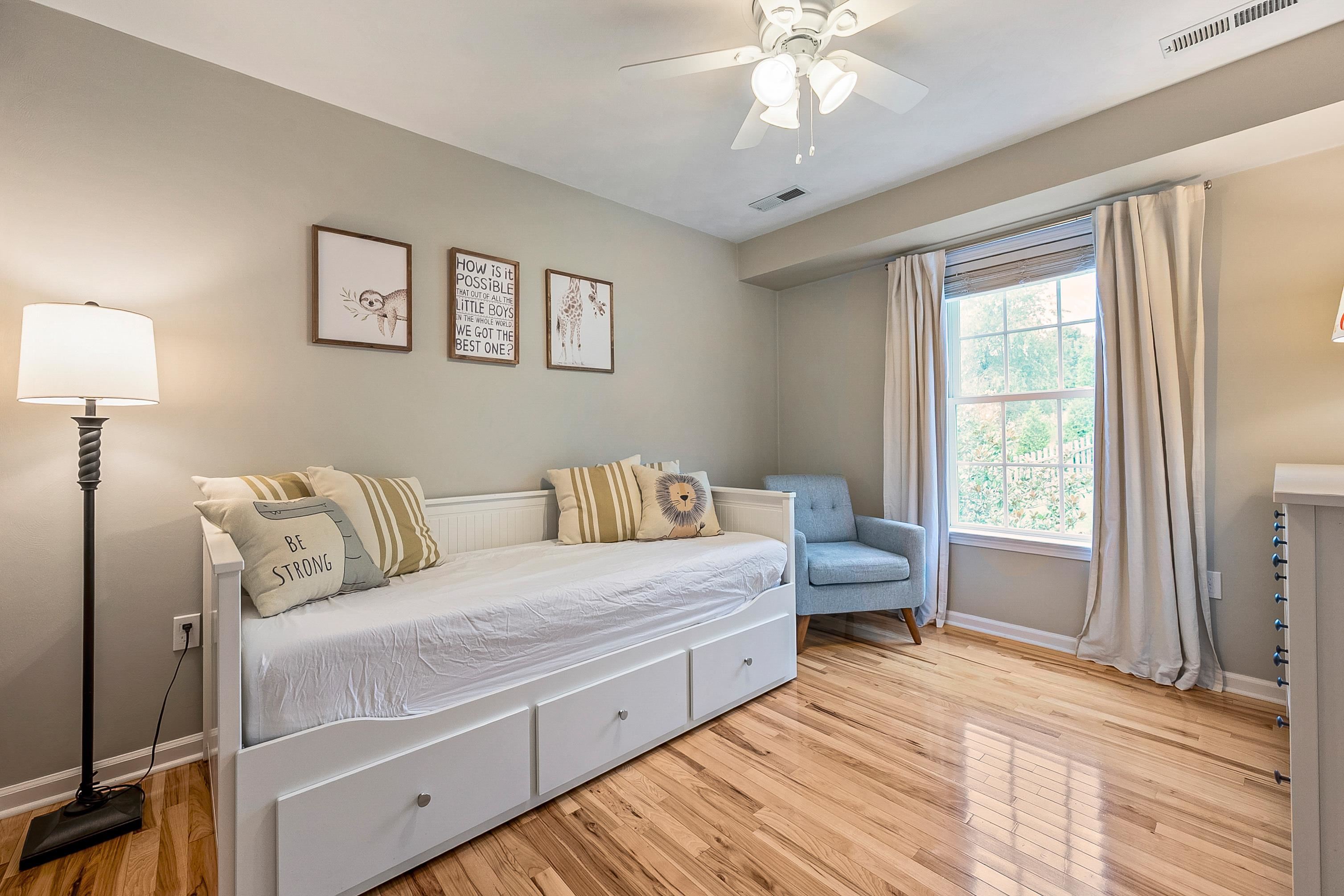 1400 Sleepy Hollow Rd Road