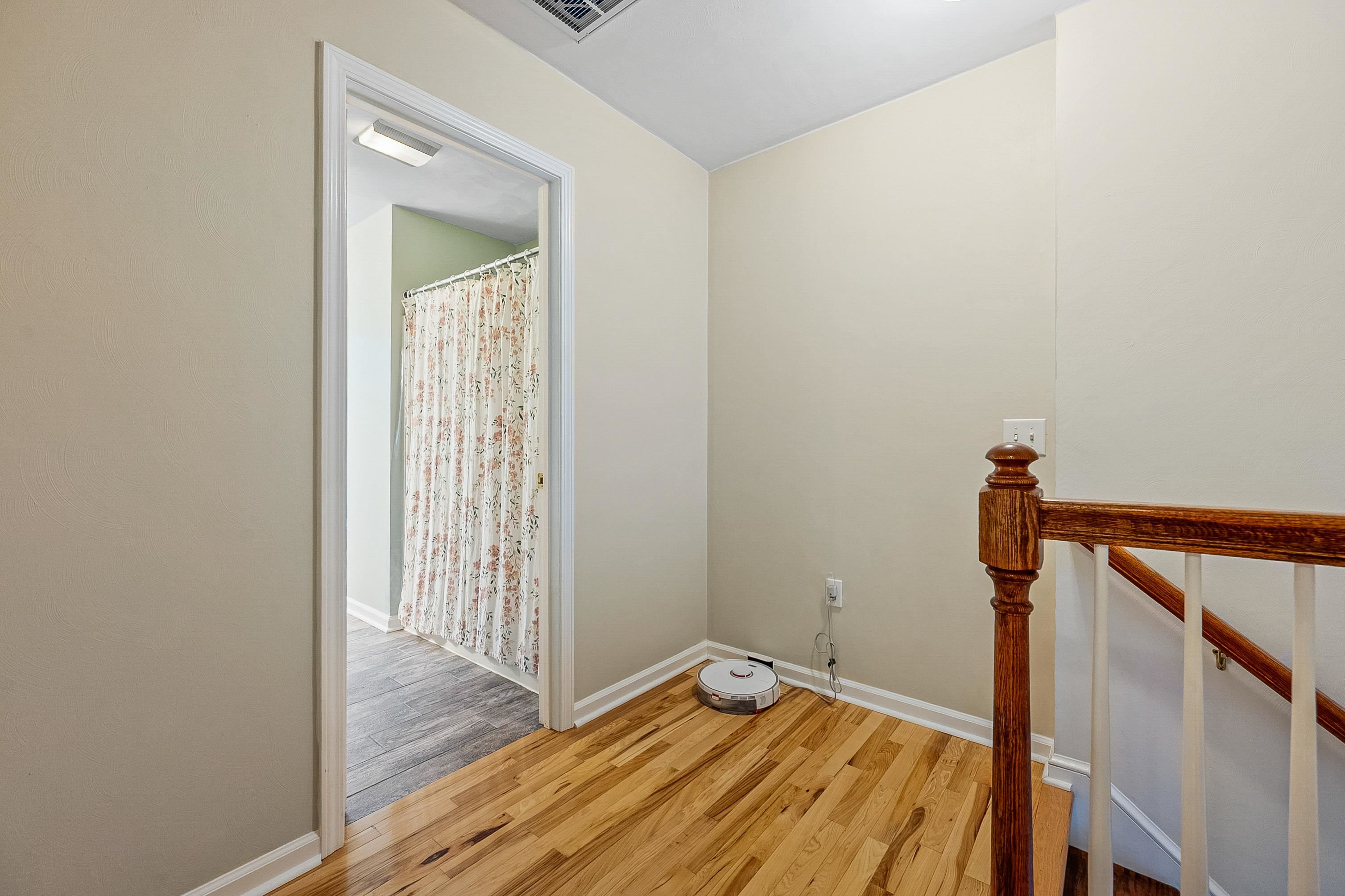 1400 Sleepy Hollow Rd Road