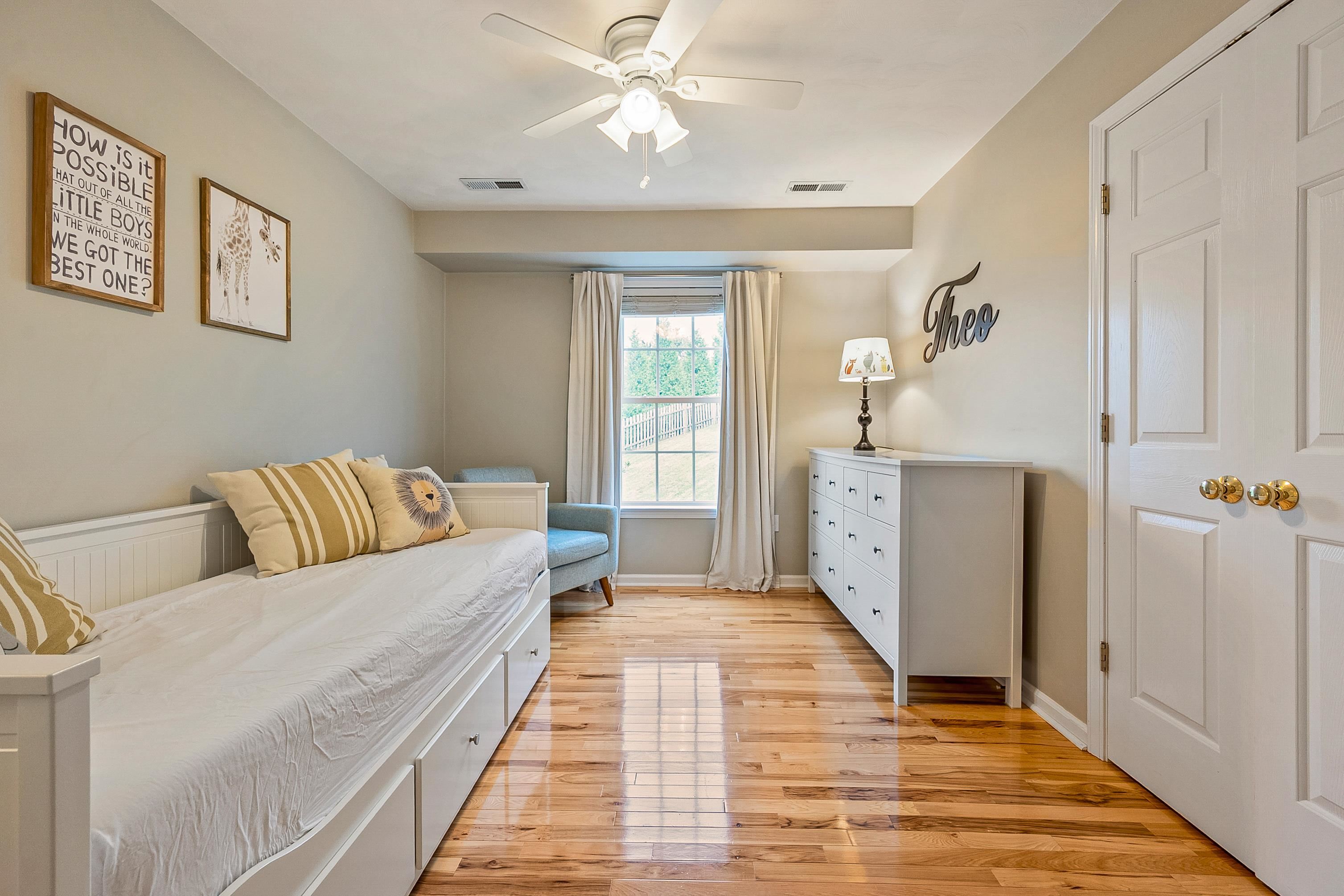 1400 Sleepy Hollow Rd Road