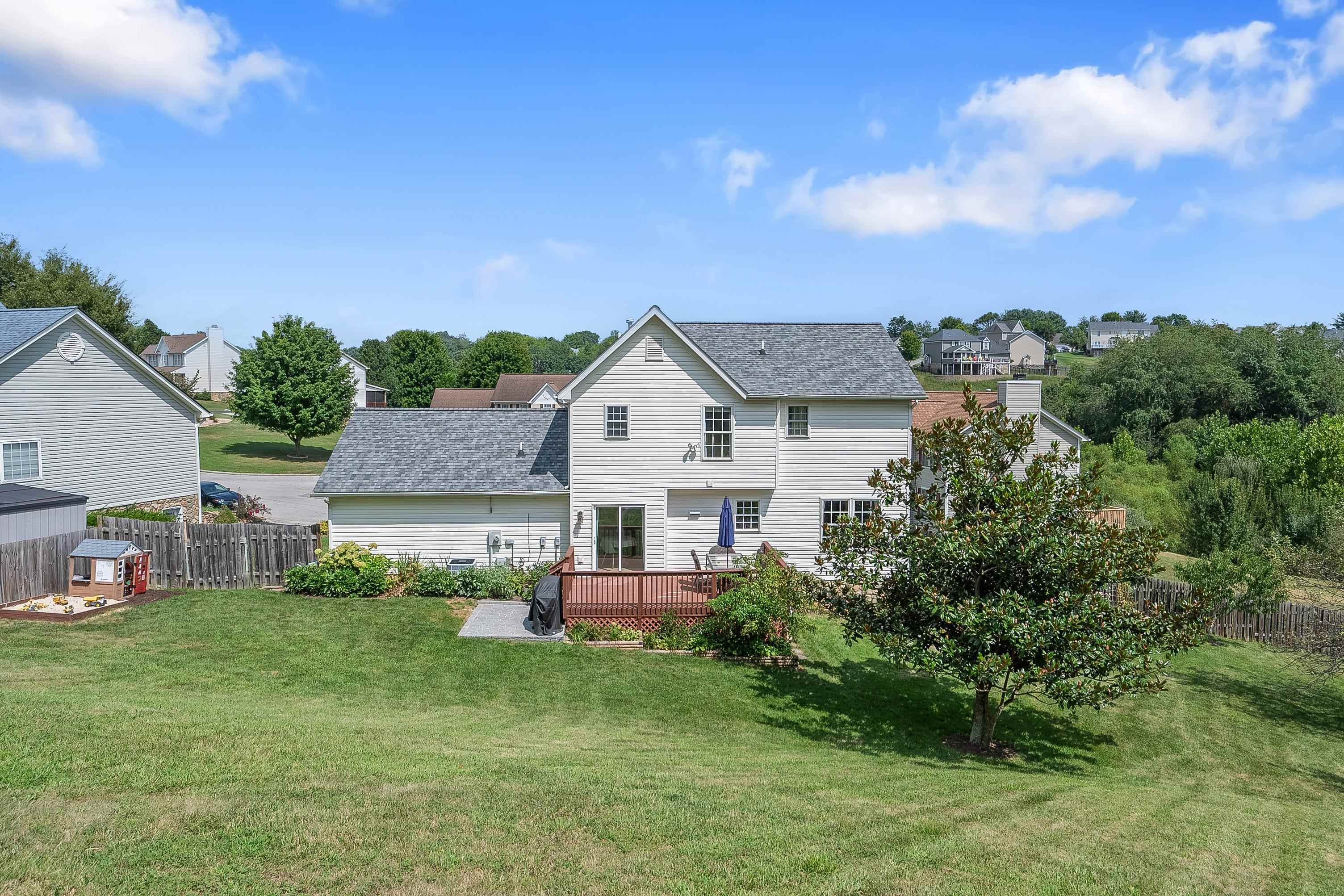 1400 Sleepy Hollow Rd Road