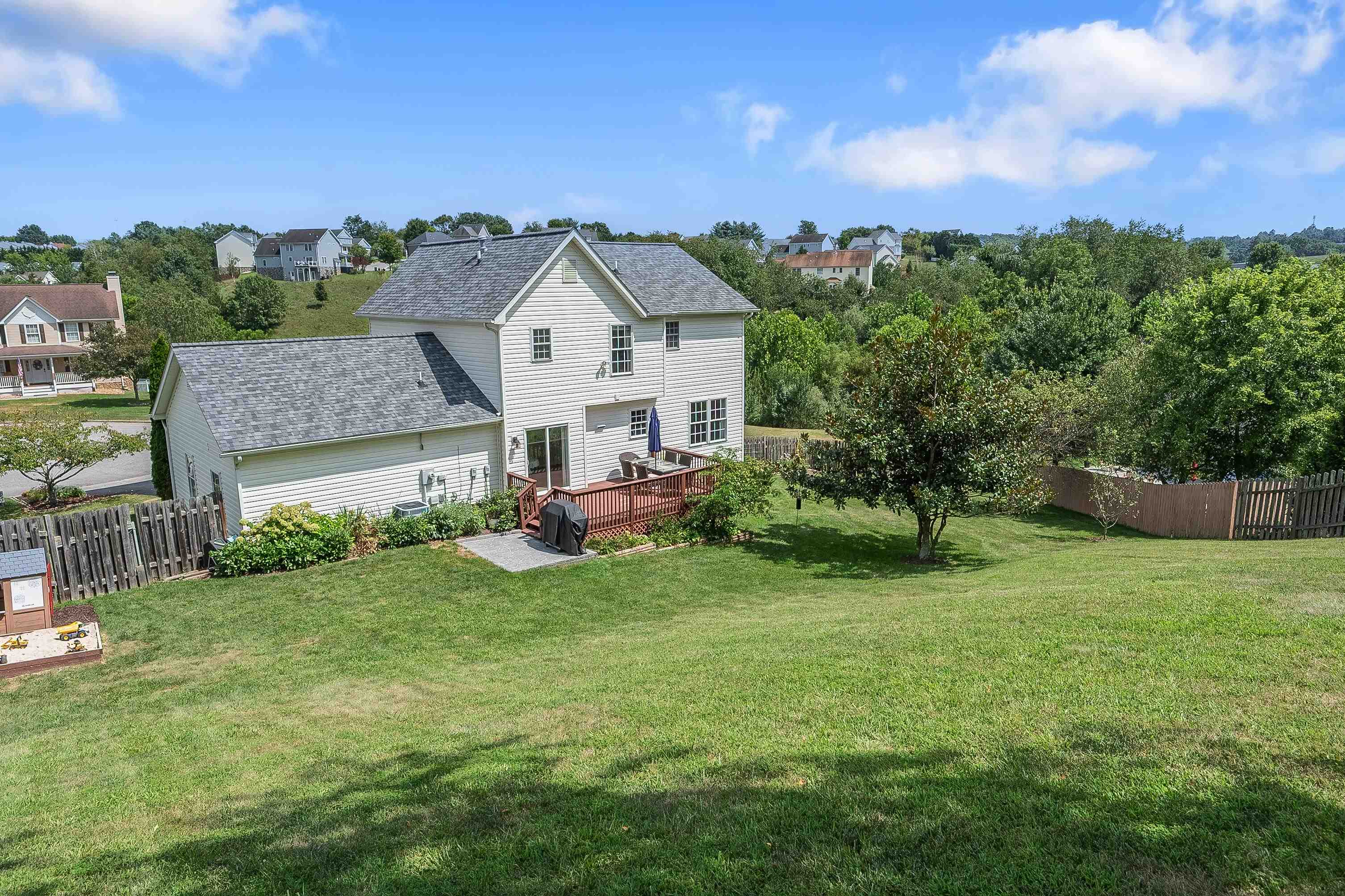 1400 Sleepy Hollow Rd Road