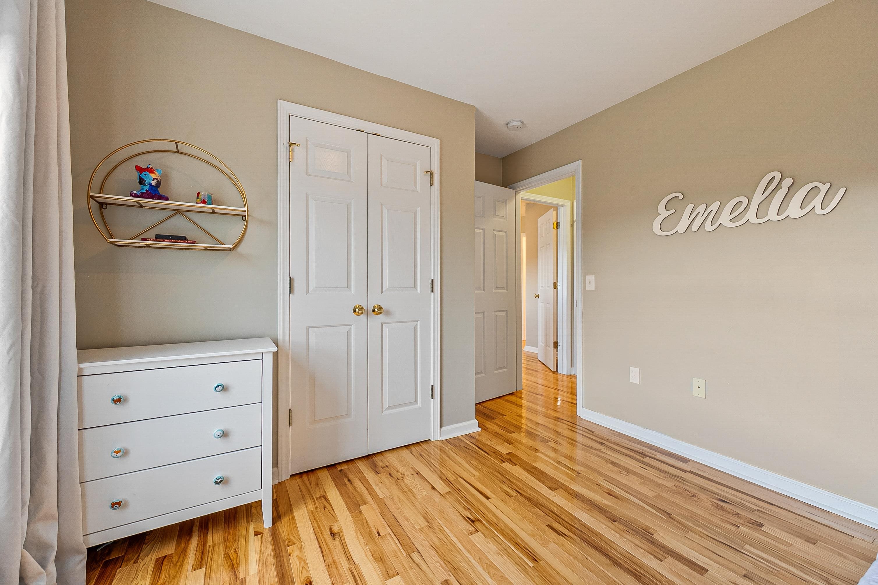 1400 Sleepy Hollow Rd Road