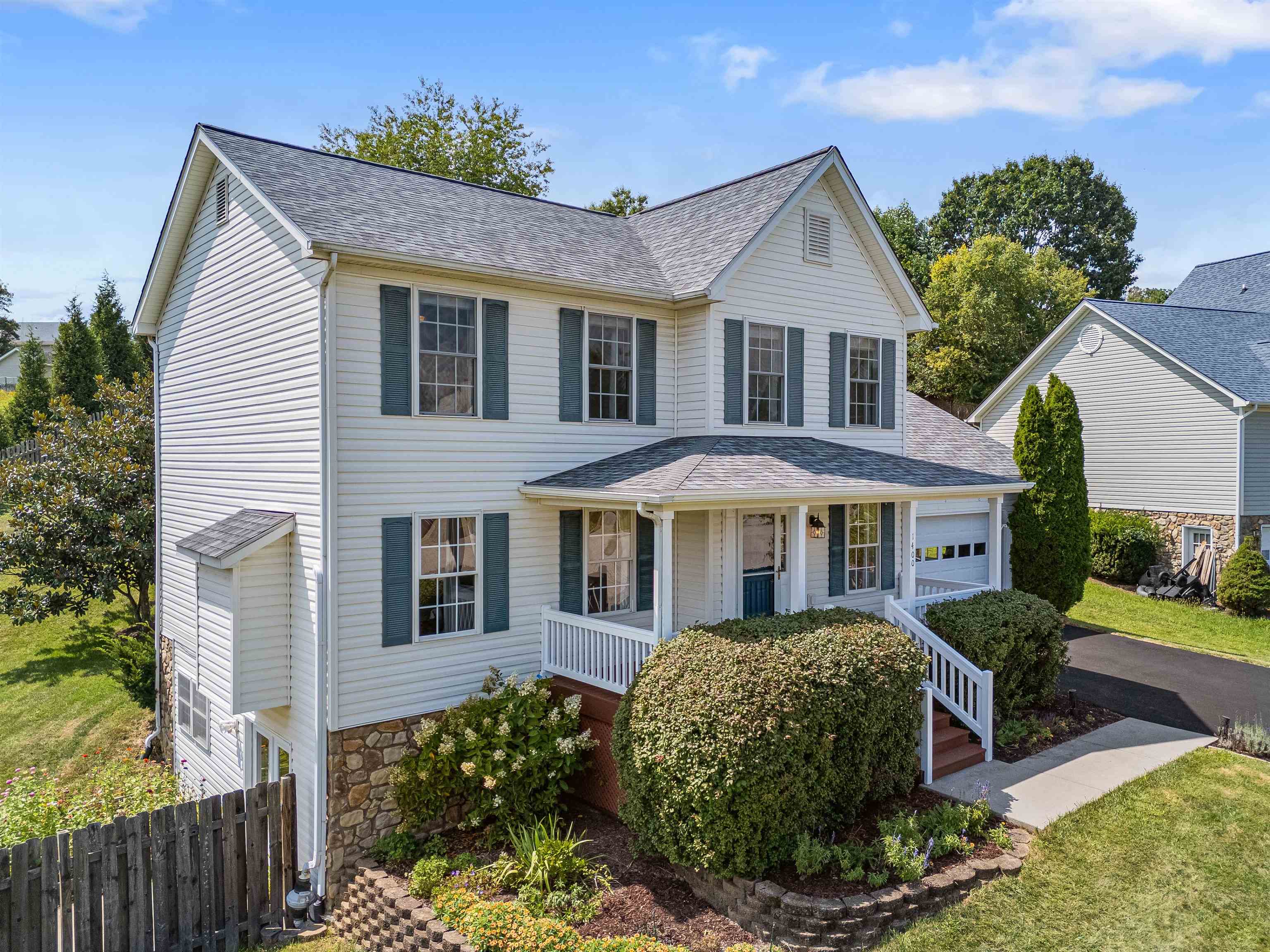 1400 Sleepy Hollow Rd Road