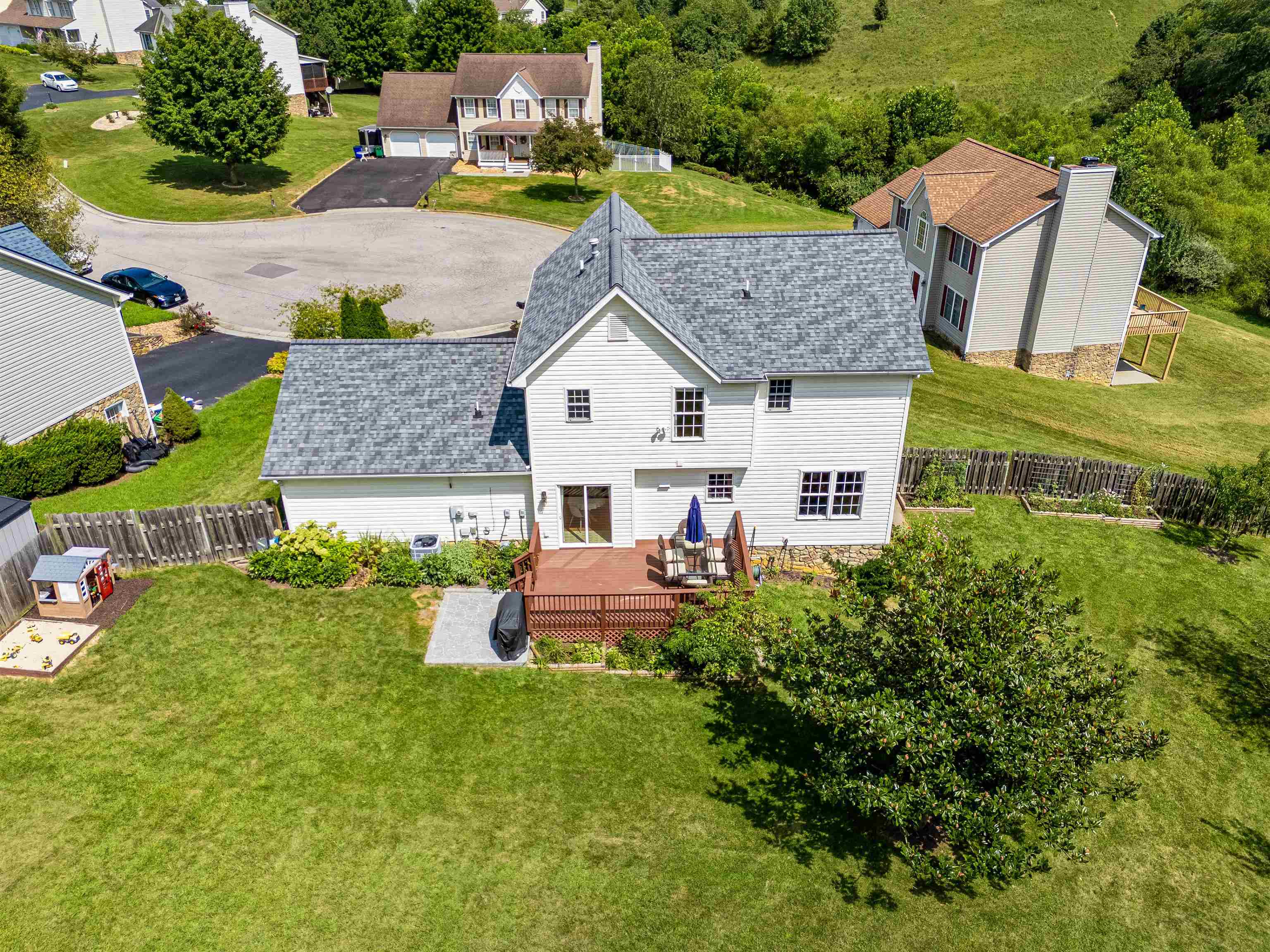 1400 Sleepy Hollow Rd Road