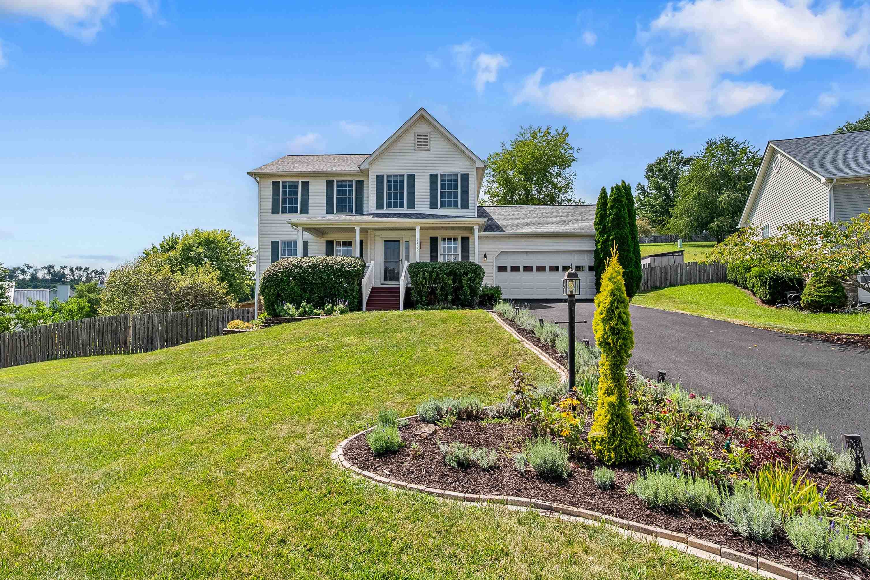 1400 Sleepy Hollow Rd Road