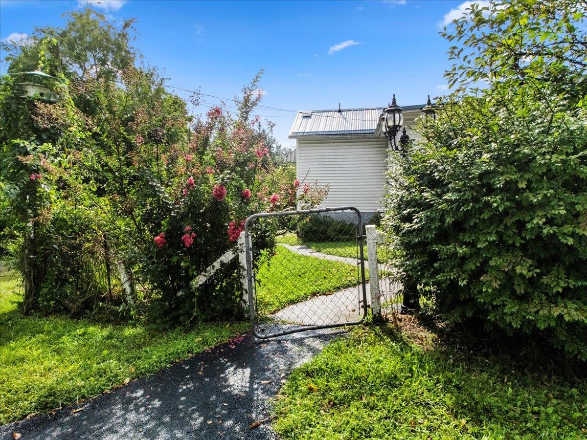 2369 Peppers Ferry Road NW