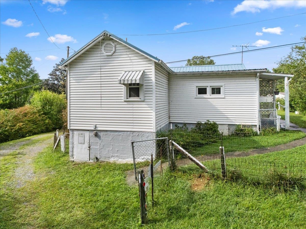 2369 Peppers Ferry Road NW