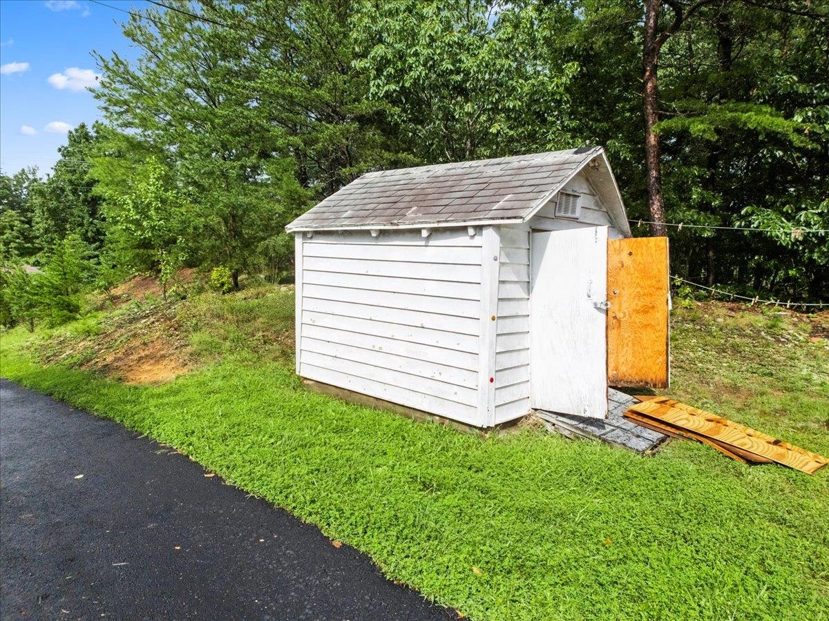 2369 Peppers Ferry Road NW