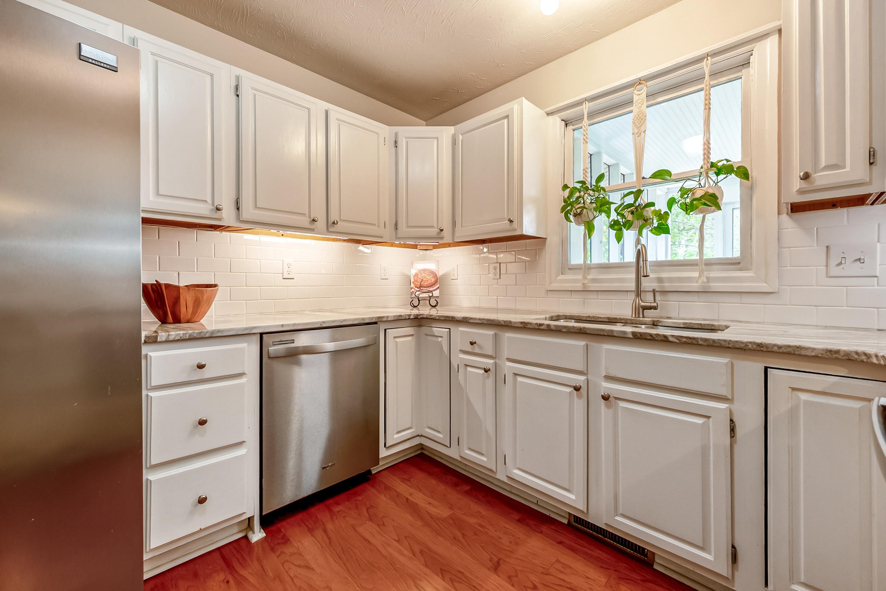 1150 George Edward Viaduct