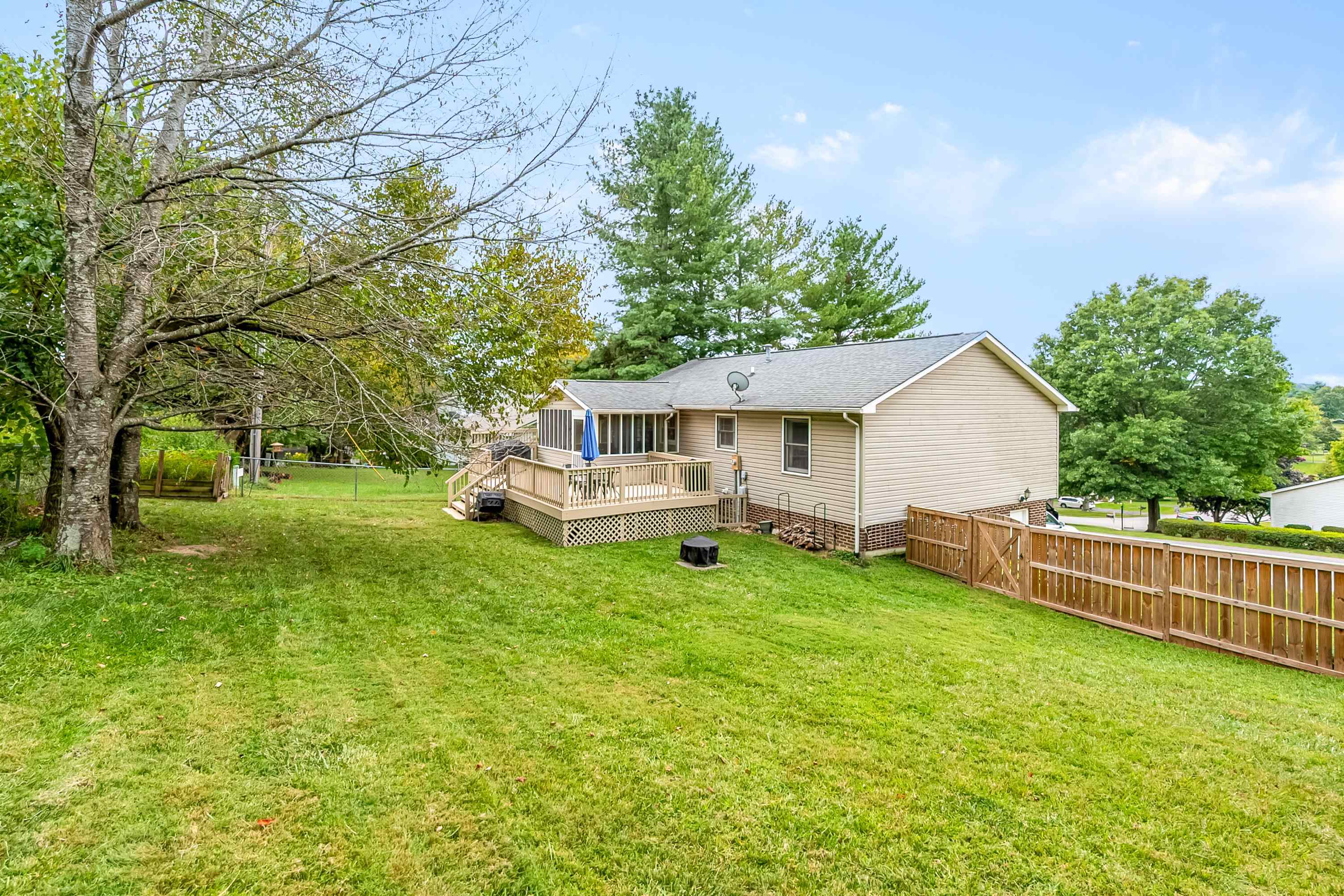 1150 George Edward Viaduct