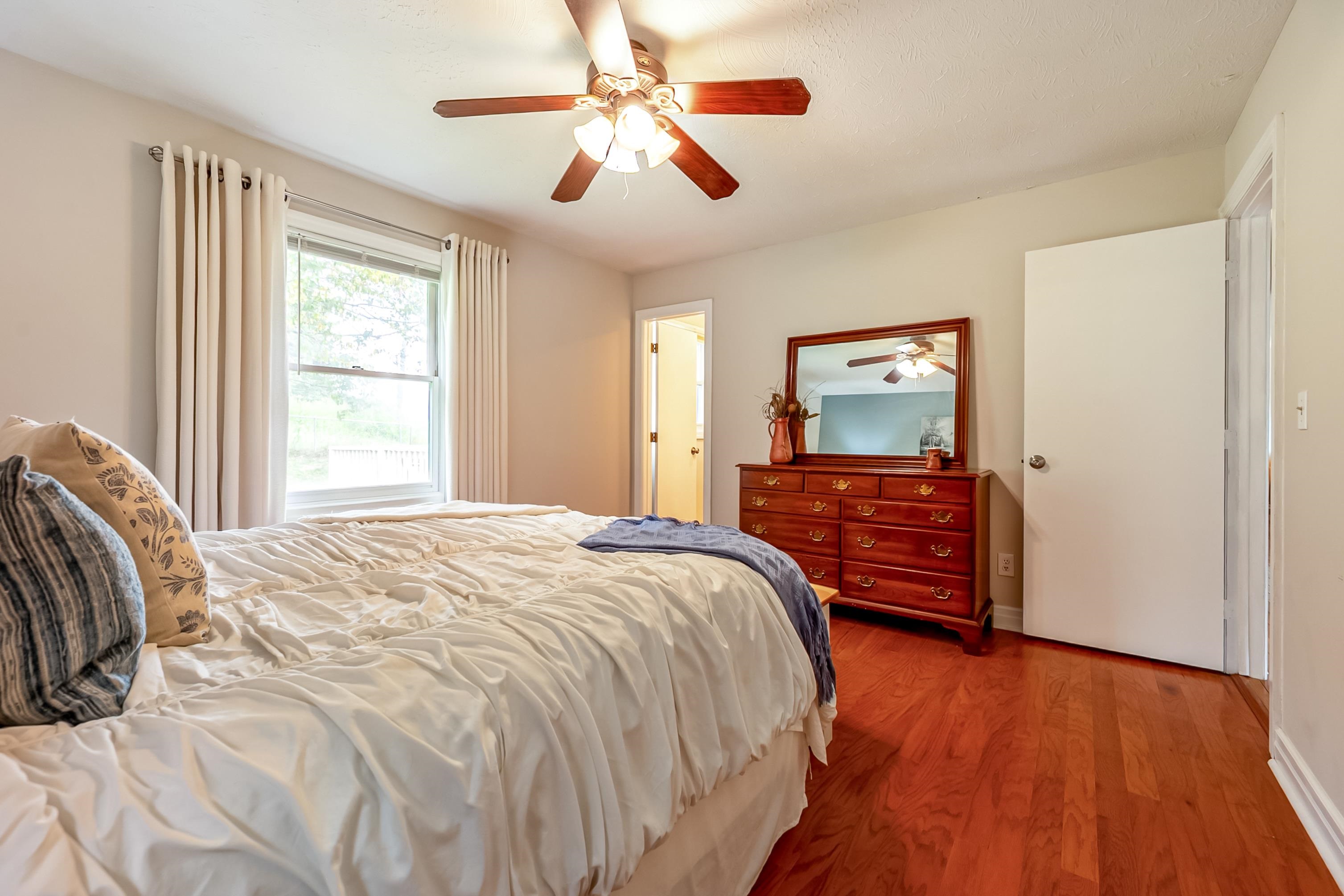 1150 George Edward Viaduct