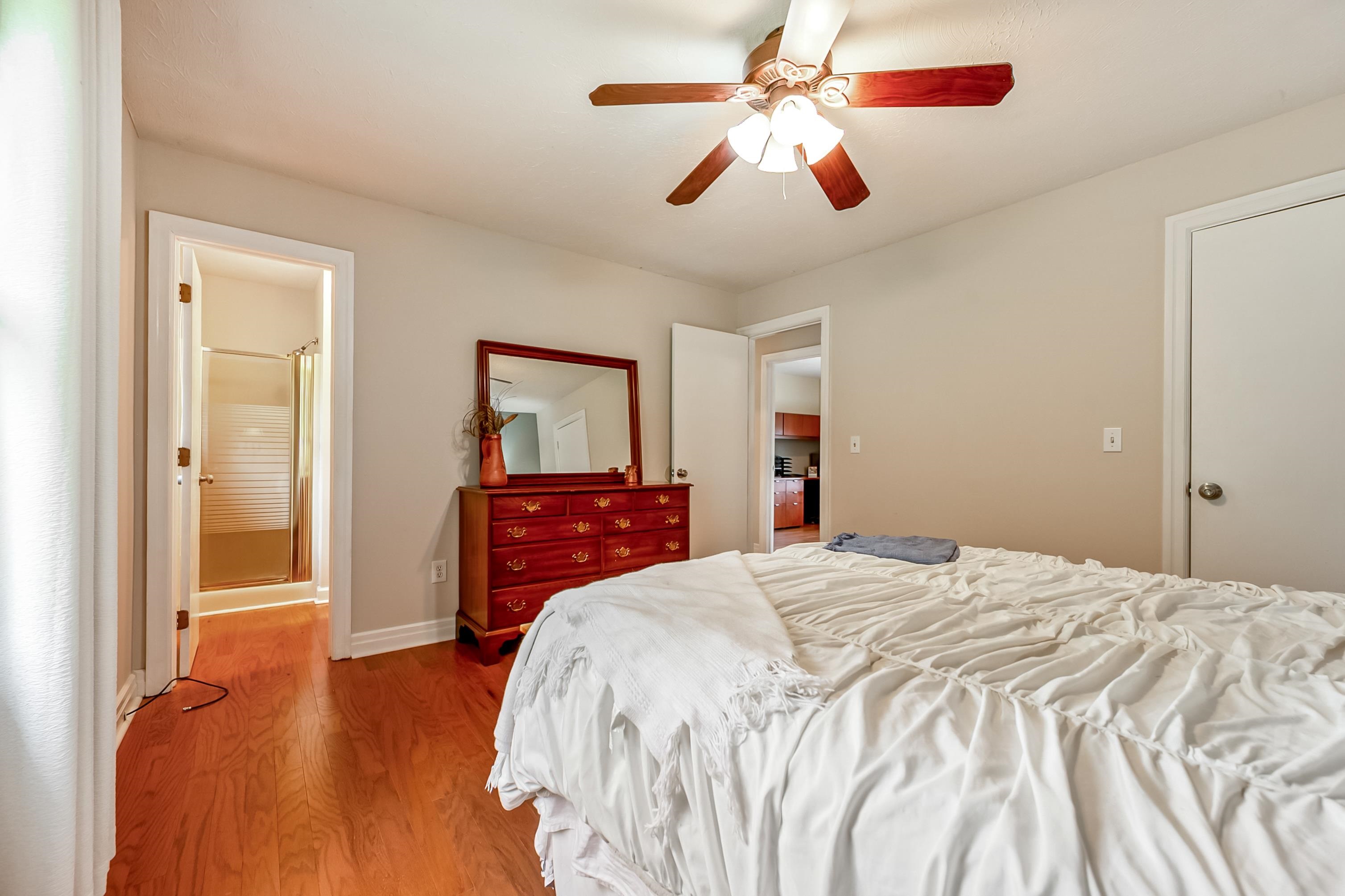 1150 George Edward Viaduct