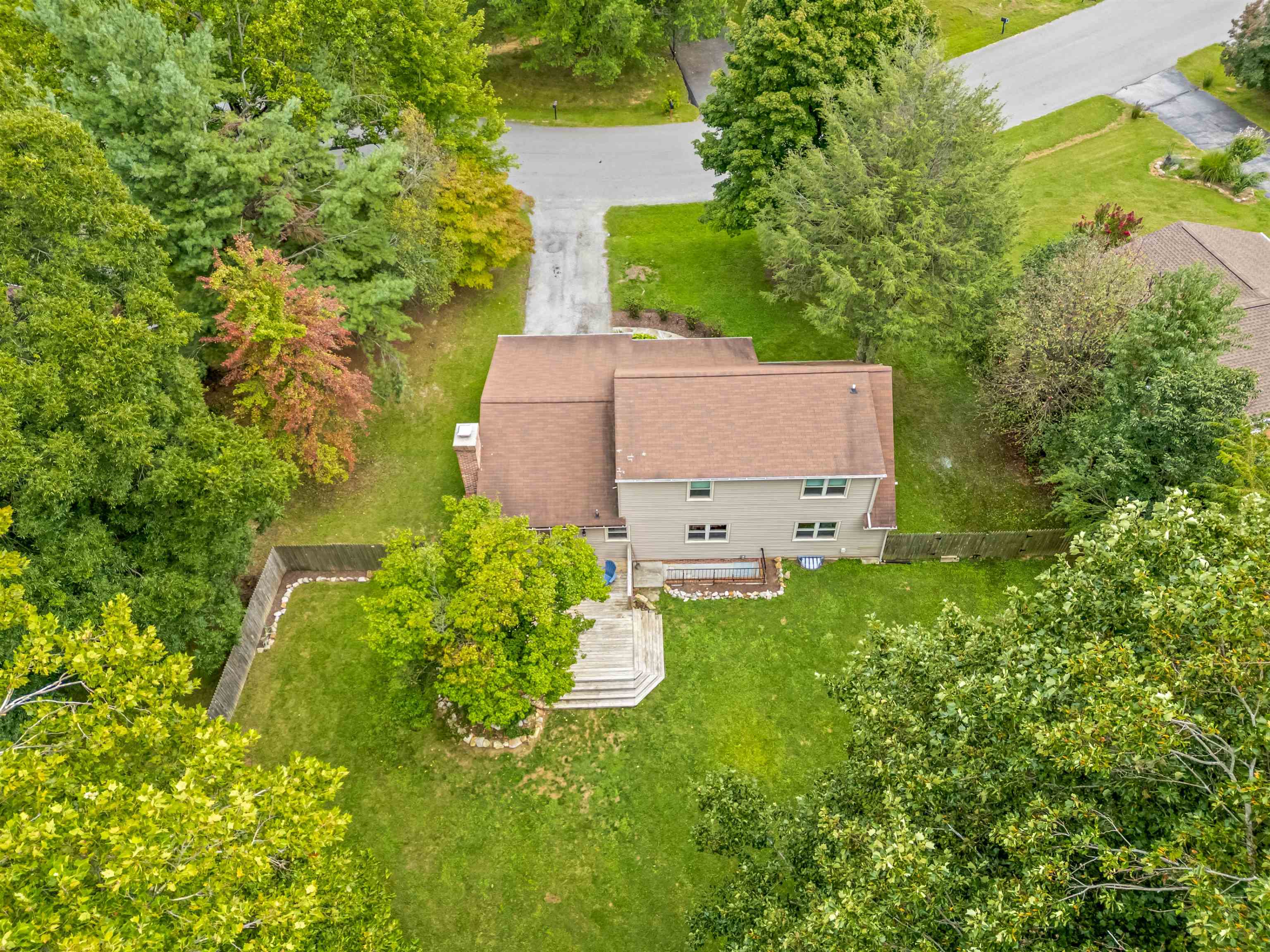 806 Horseshoe Lane