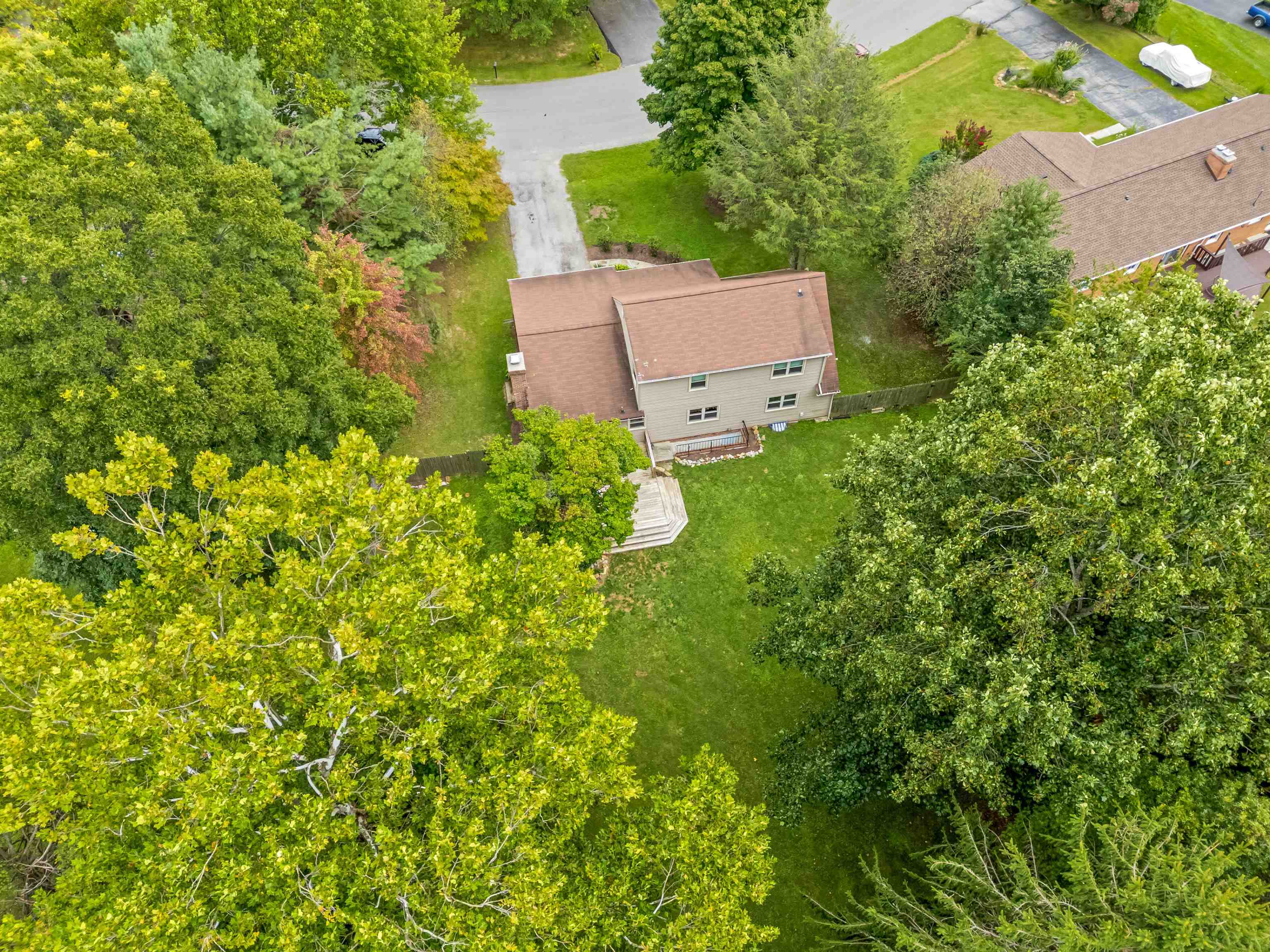 806 Horseshoe Lane