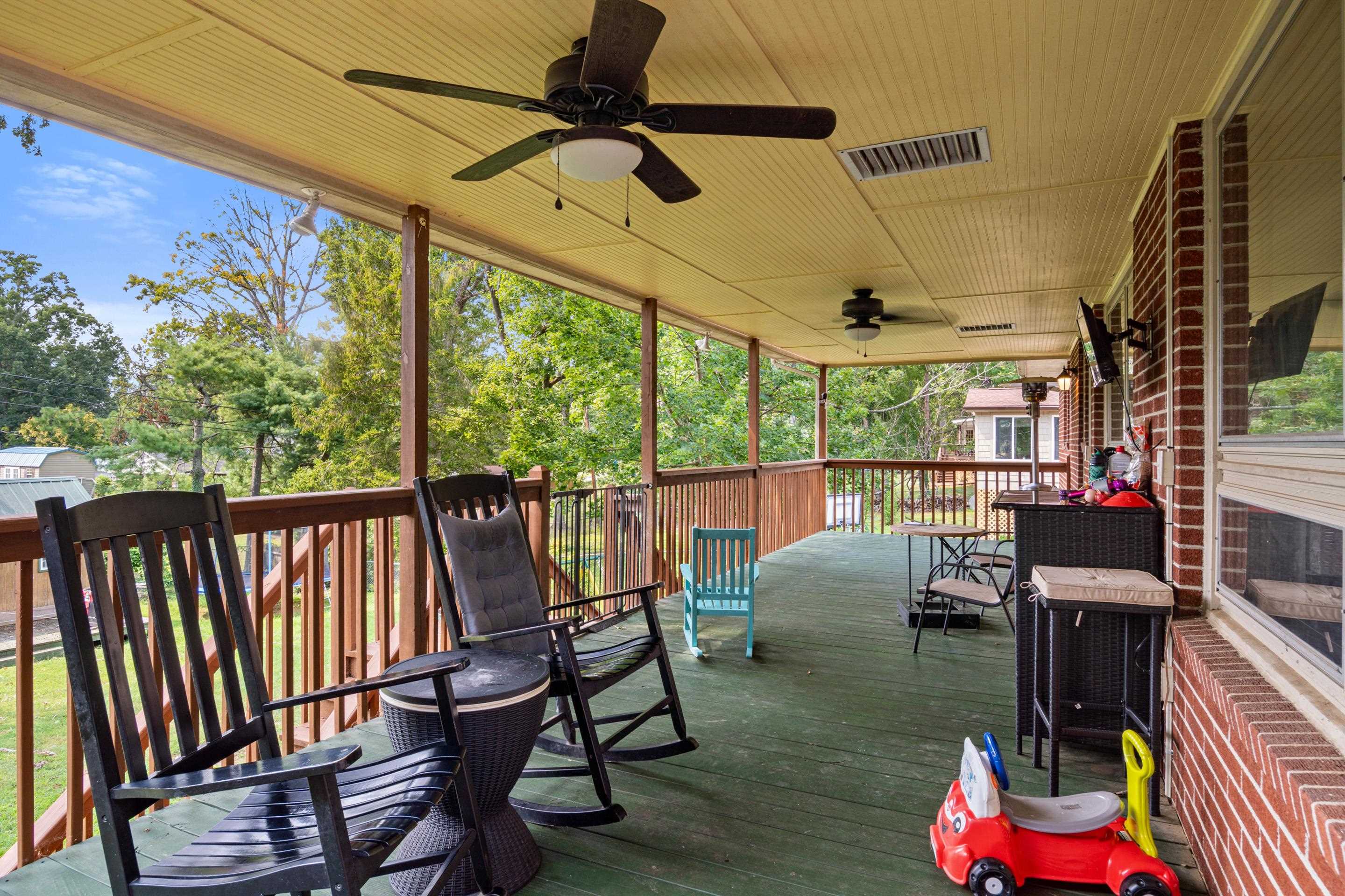 425 OVERHILL Road