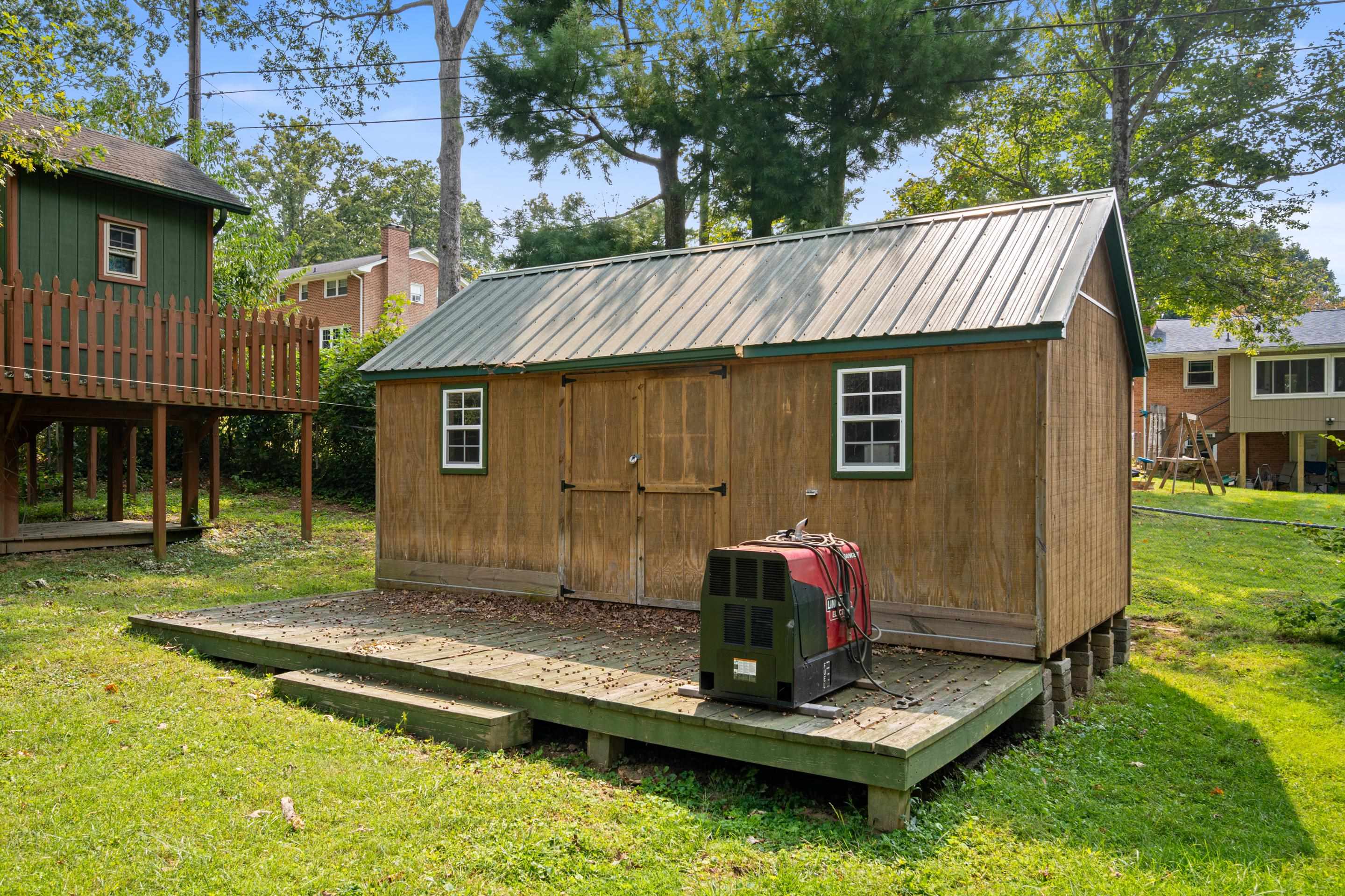 425 OVERHILL Road