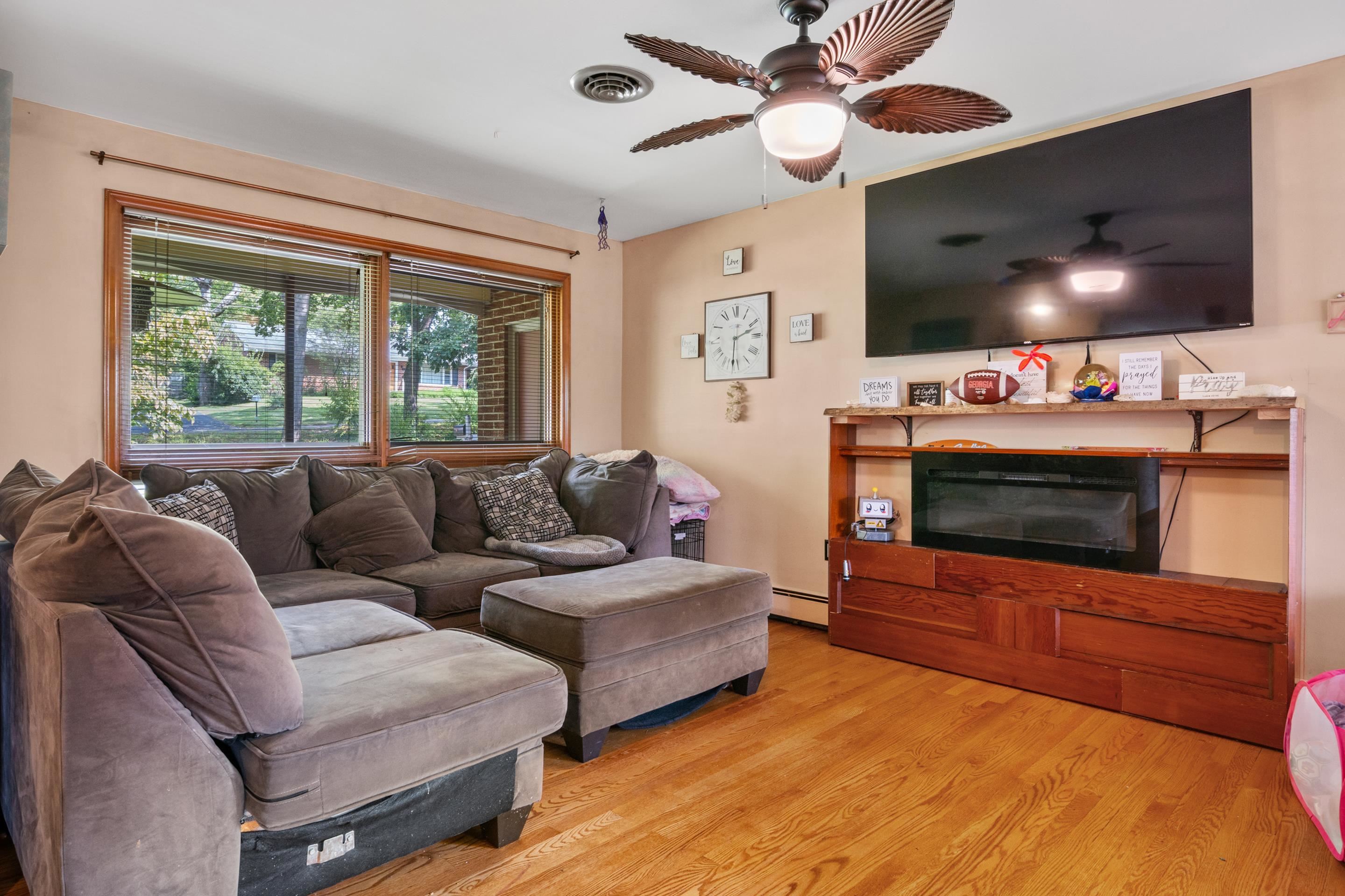 425 OVERHILL Road
