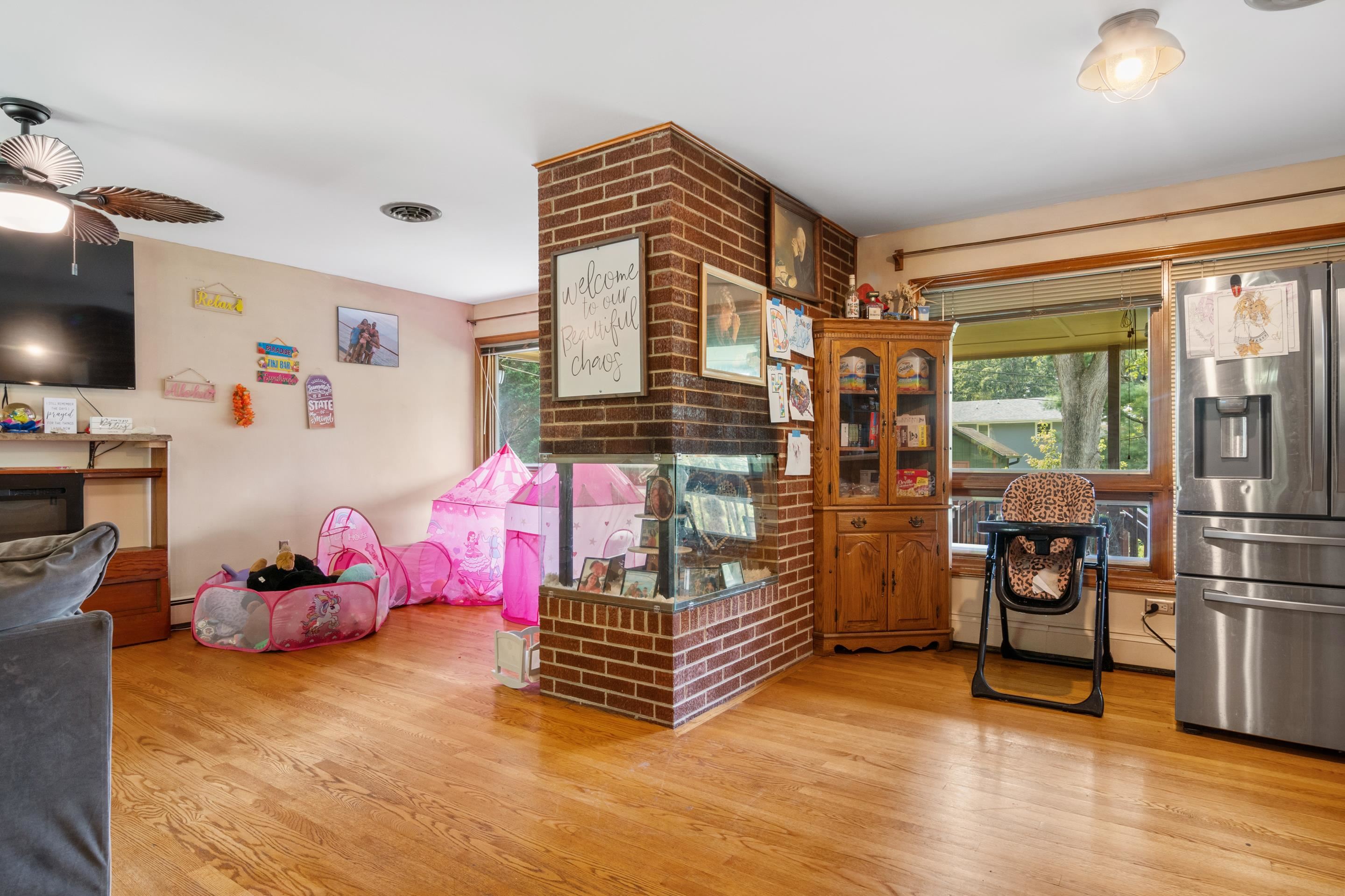 425 OVERHILL Road