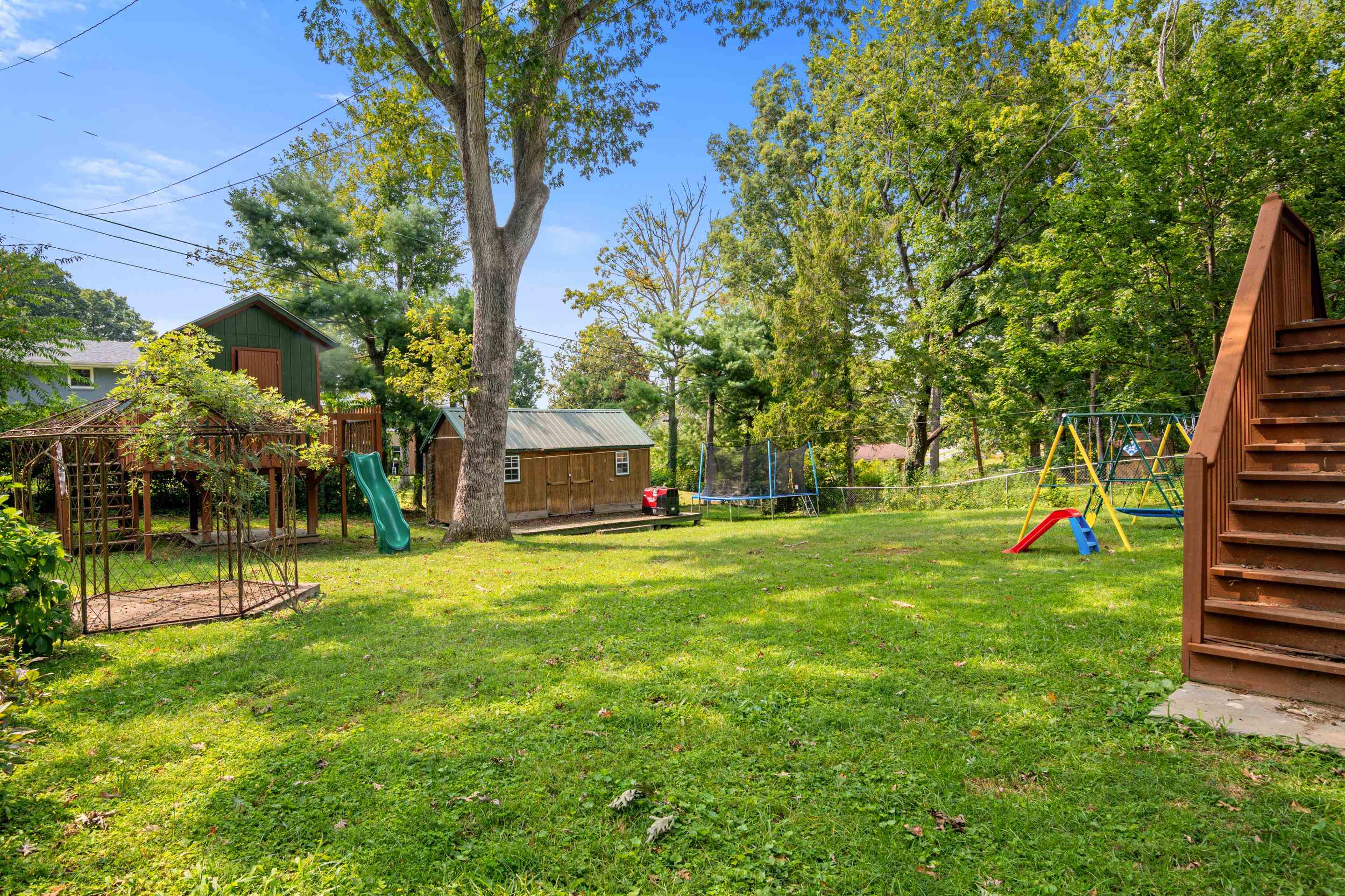 425 OVERHILL Road