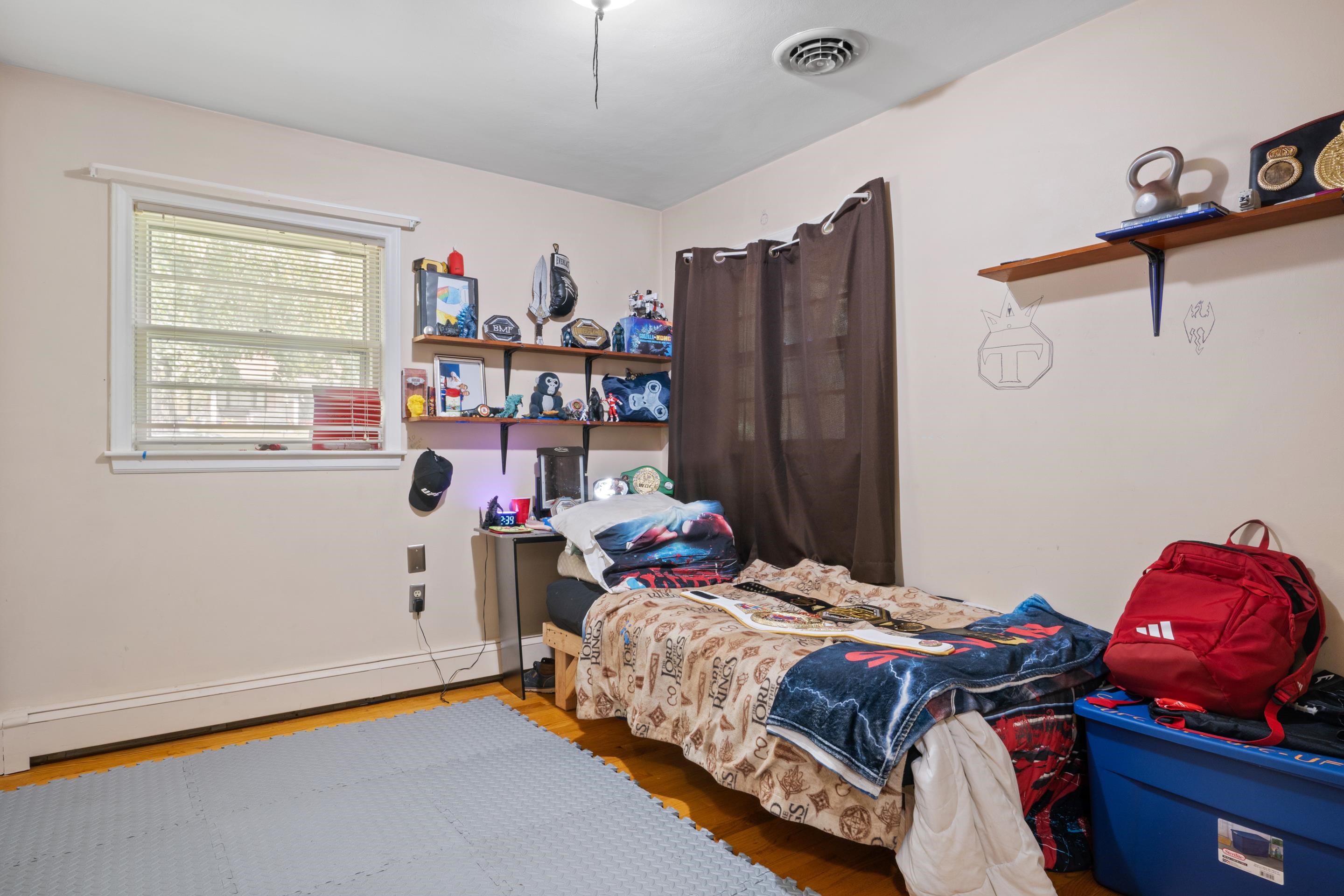 425 OVERHILL Road