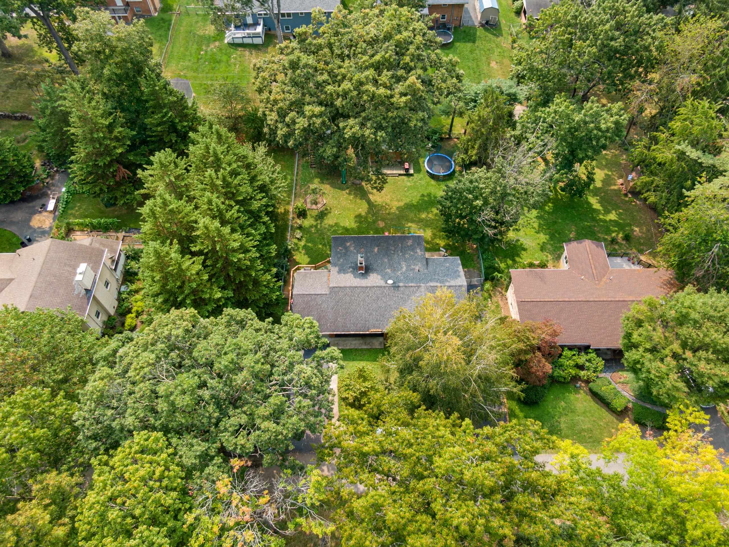 425 OVERHILL Road