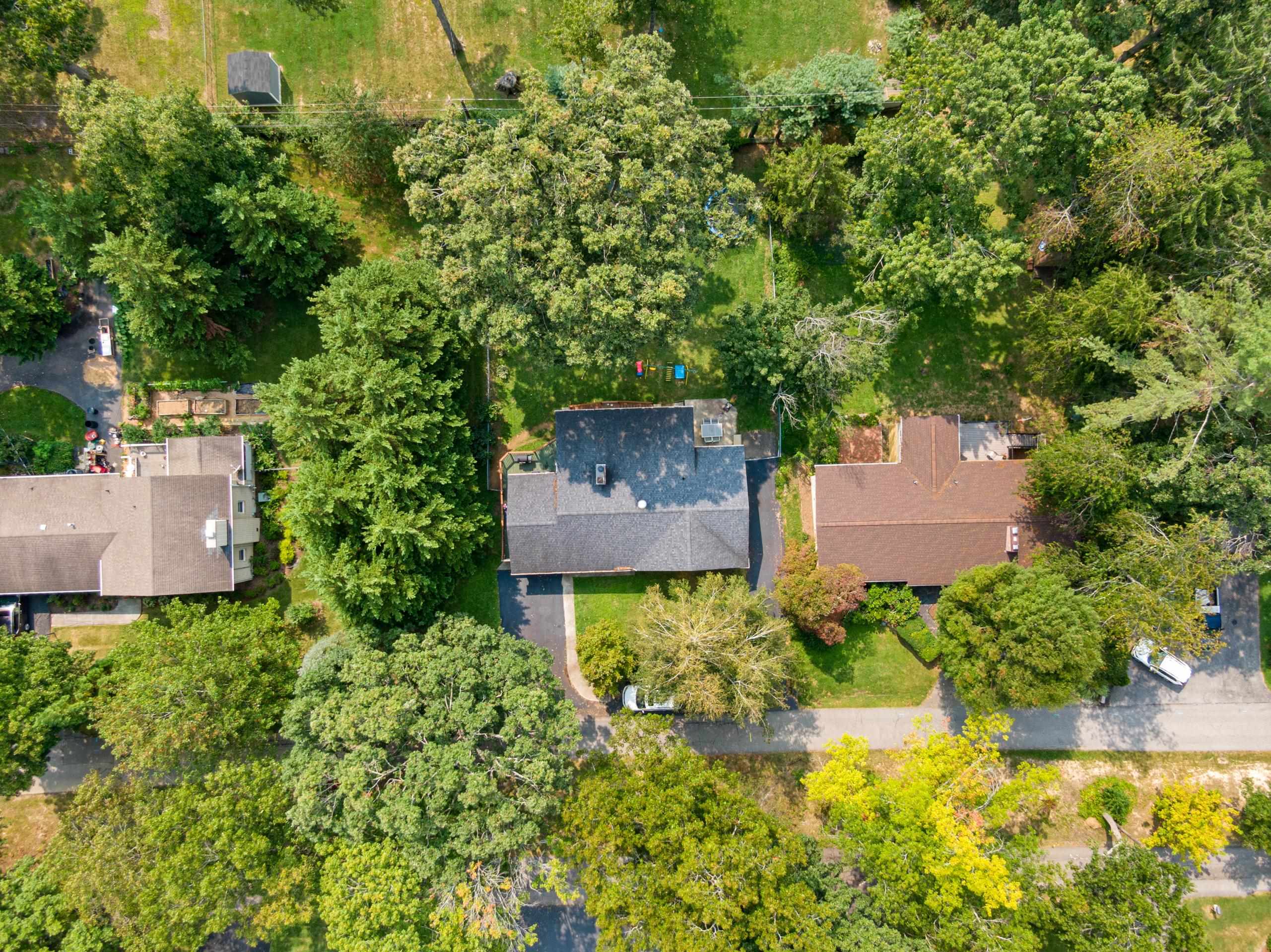 425 OVERHILL Road
