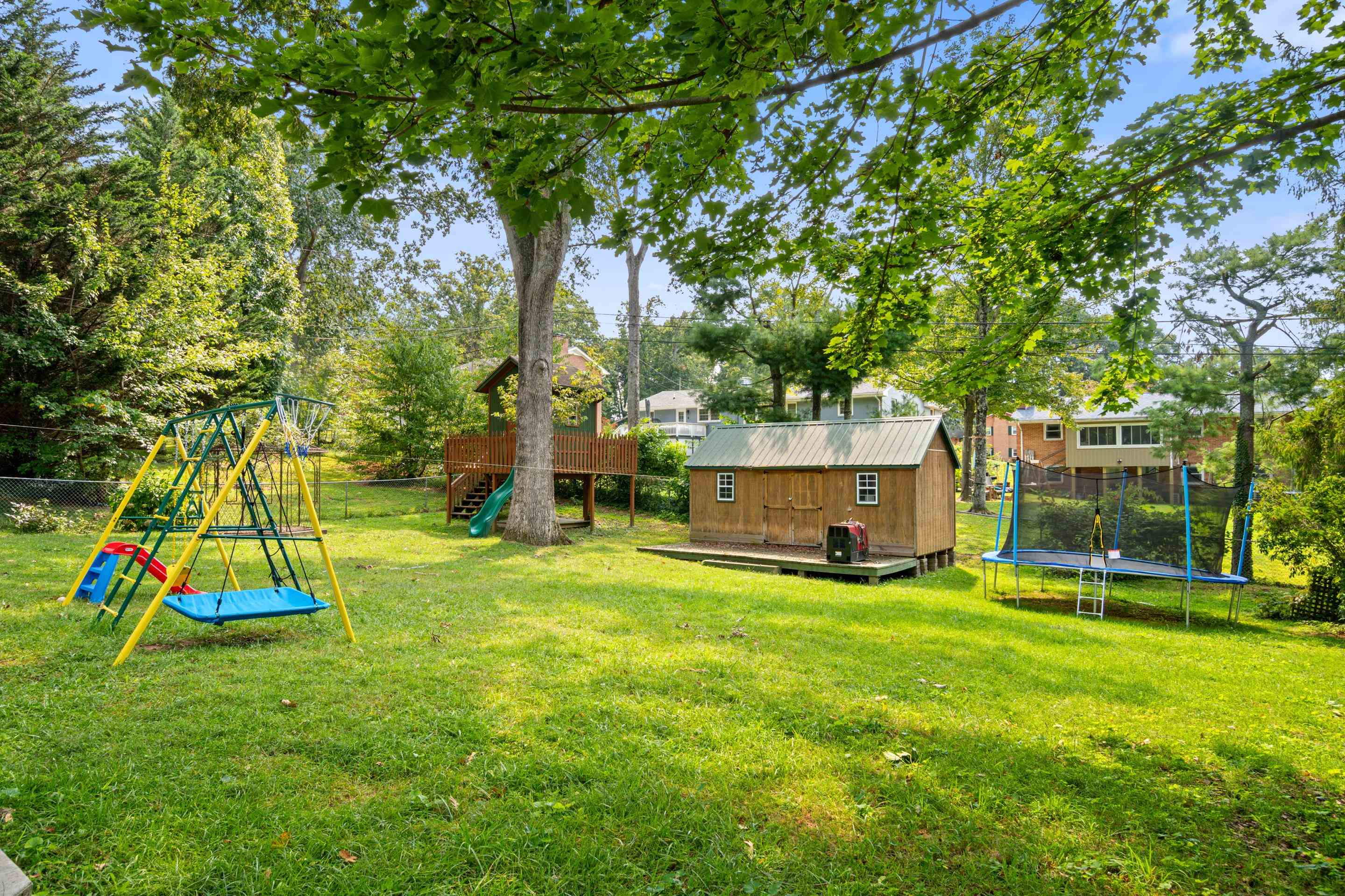 425 OVERHILL Road