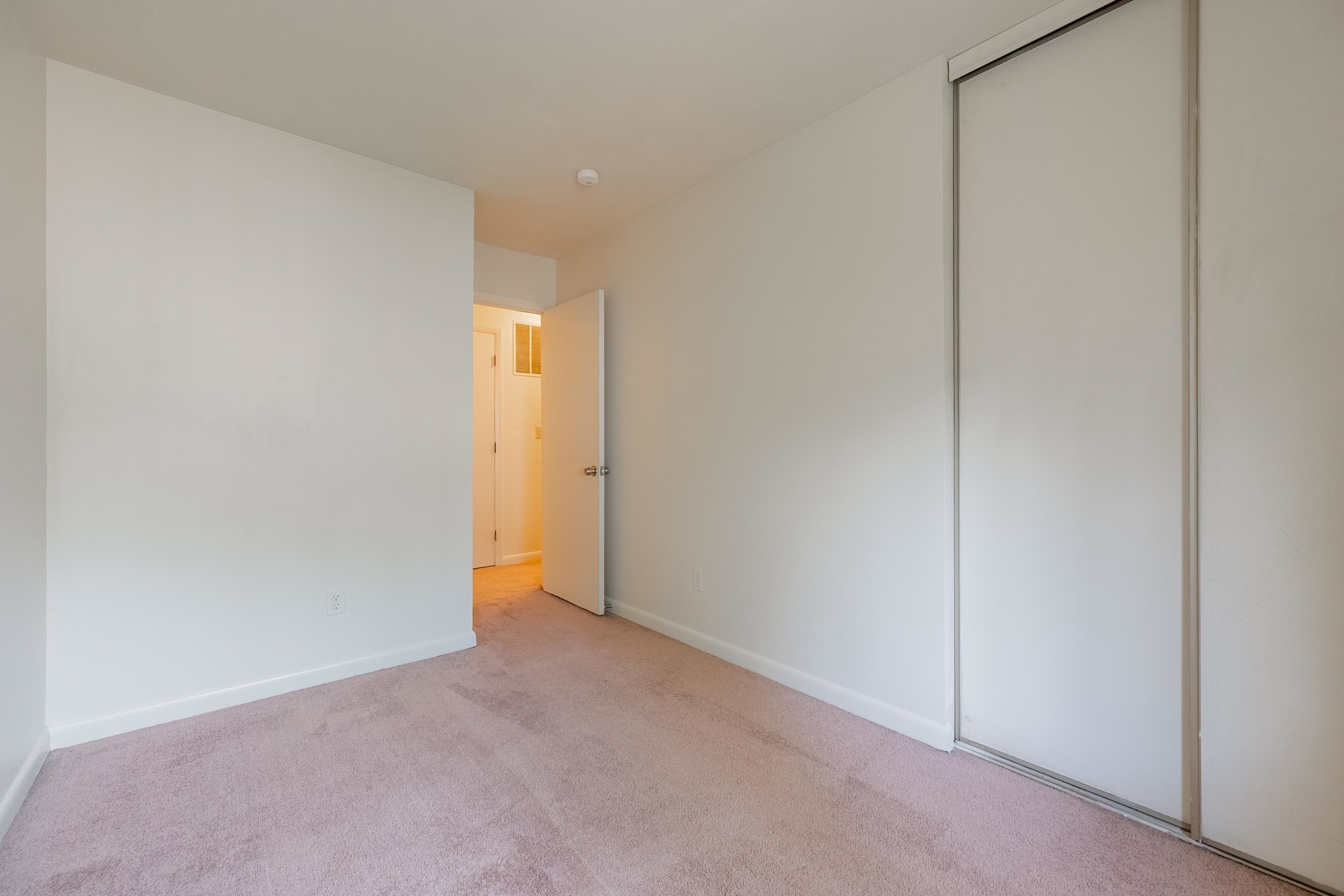 1734 Donlee Drive 114